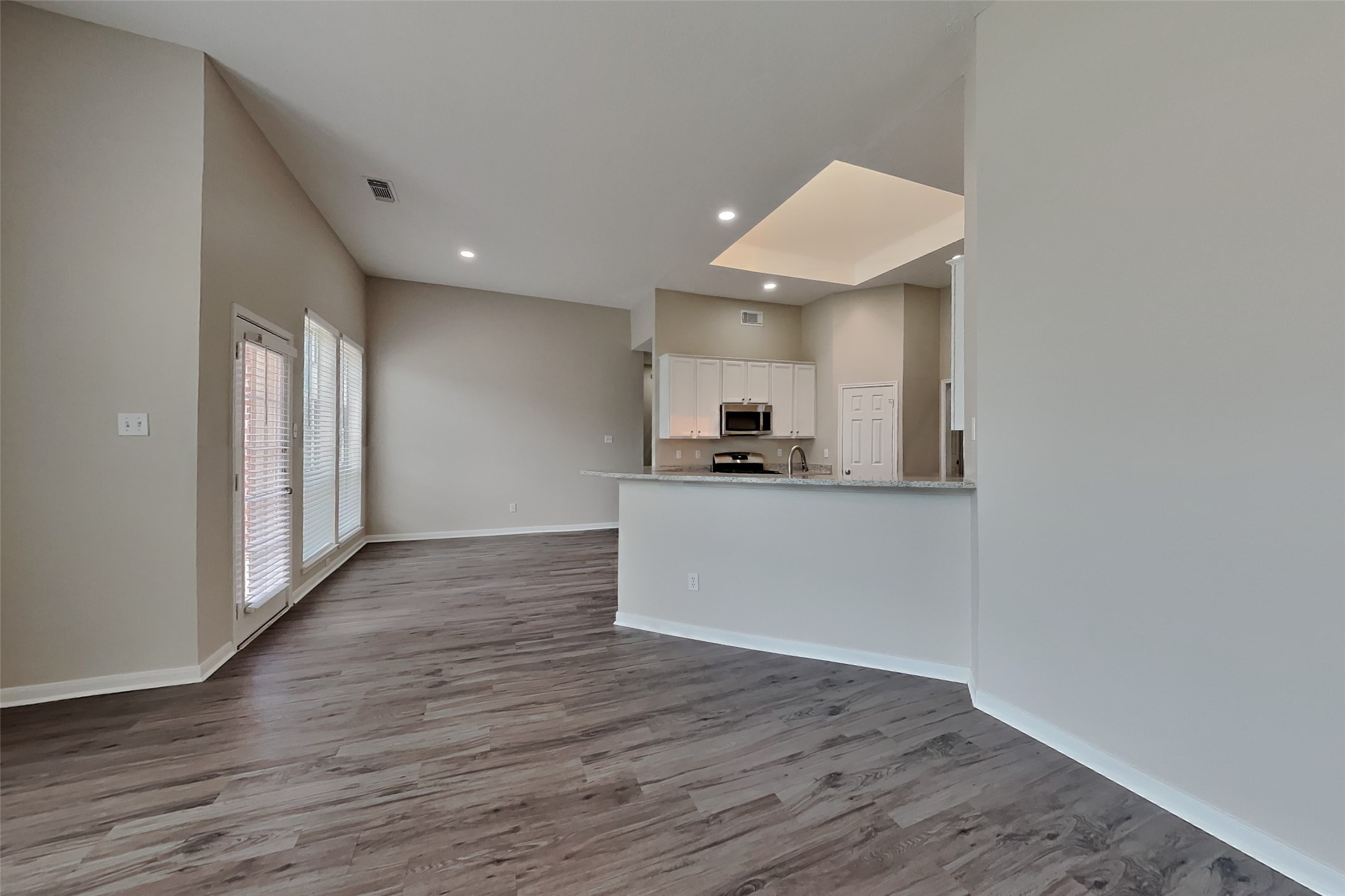 11414 Oak Lake Glen Circle Property Photo 3