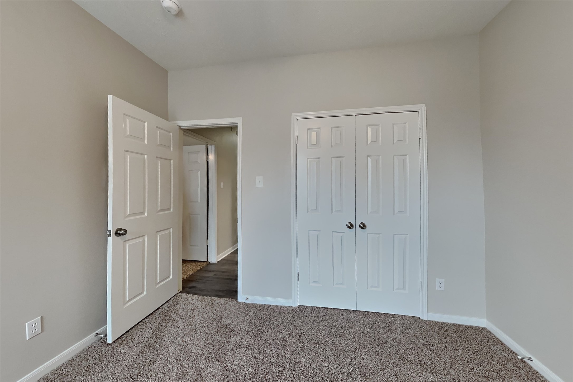 11414 Oak Lake Glen Circle Property Photo 14