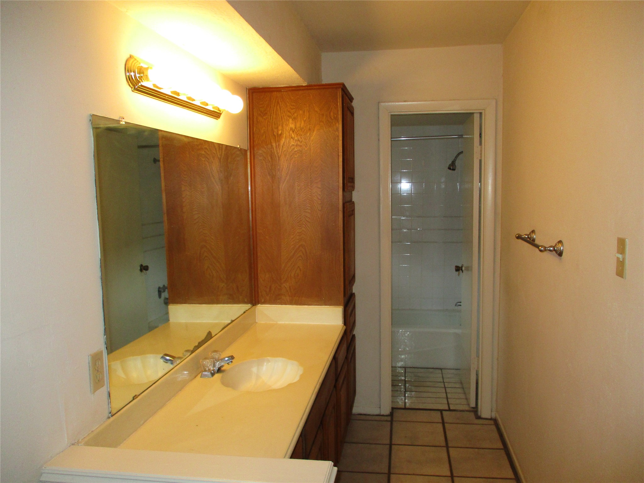 10826 Sugar Hill Drive B Property Photo 34