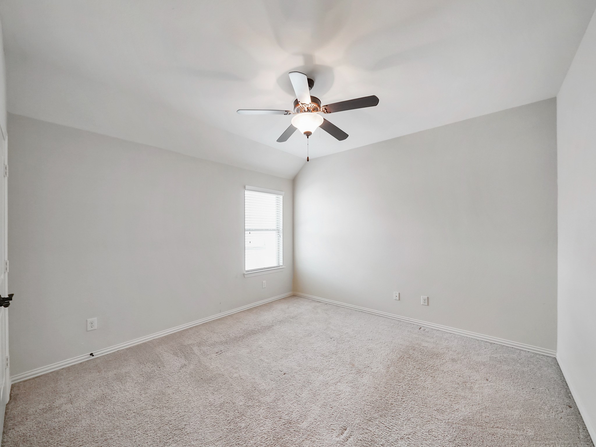 28003 Twin Knolls Lane Property Photo 29