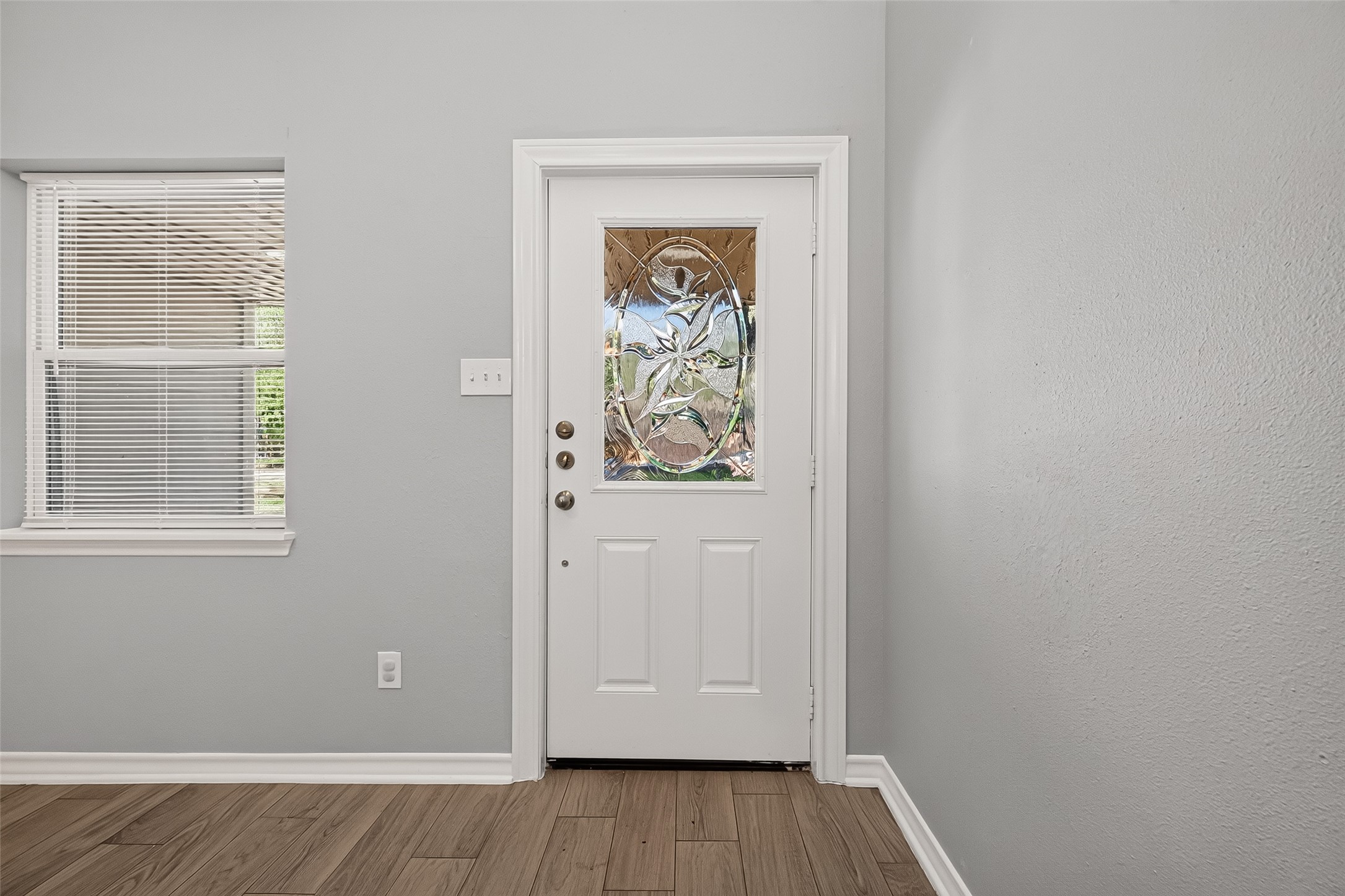 9898 Arbor Oak Property Photo 6