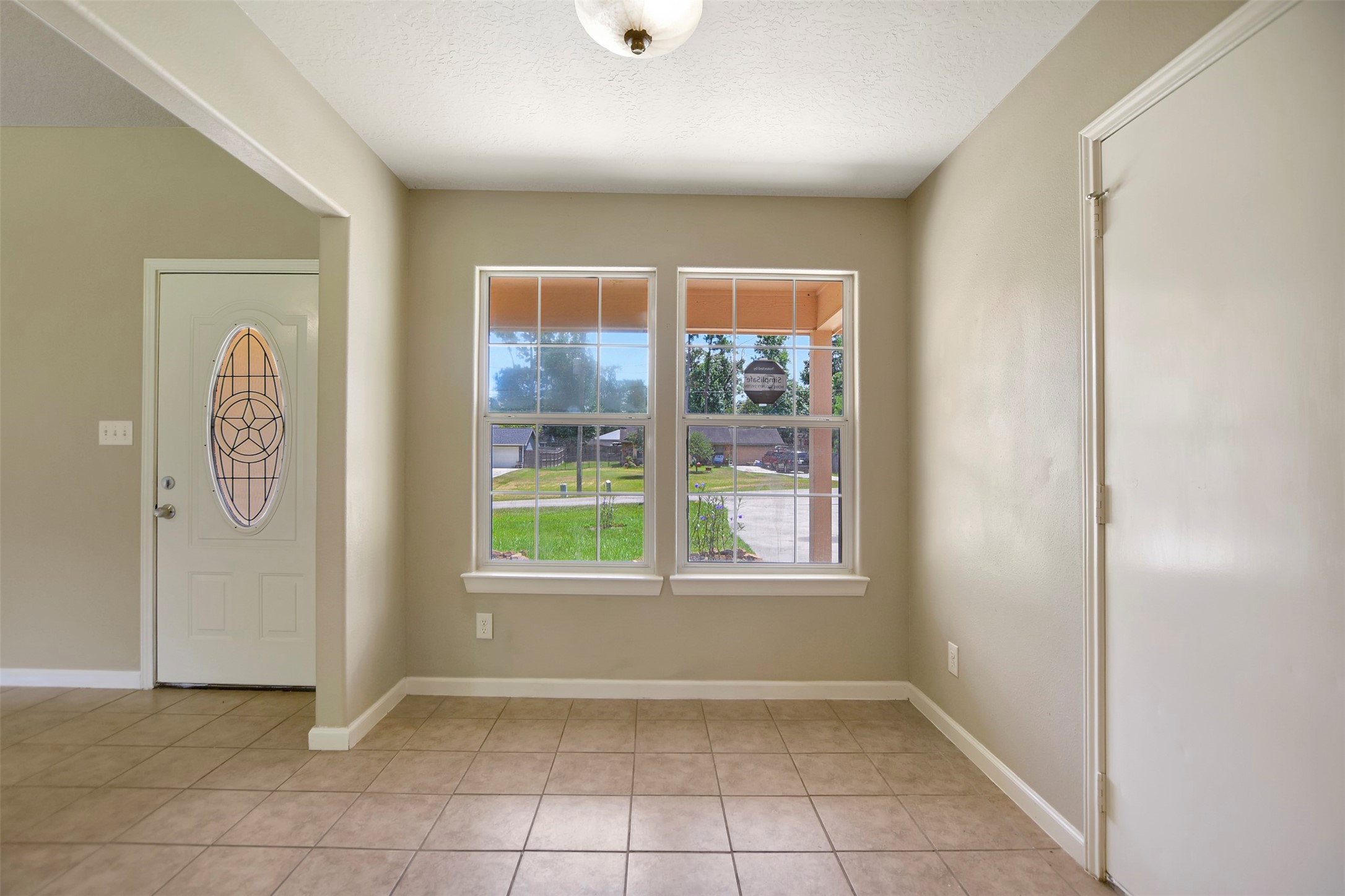 10731 Royal Terrell Drive Property Photo 15