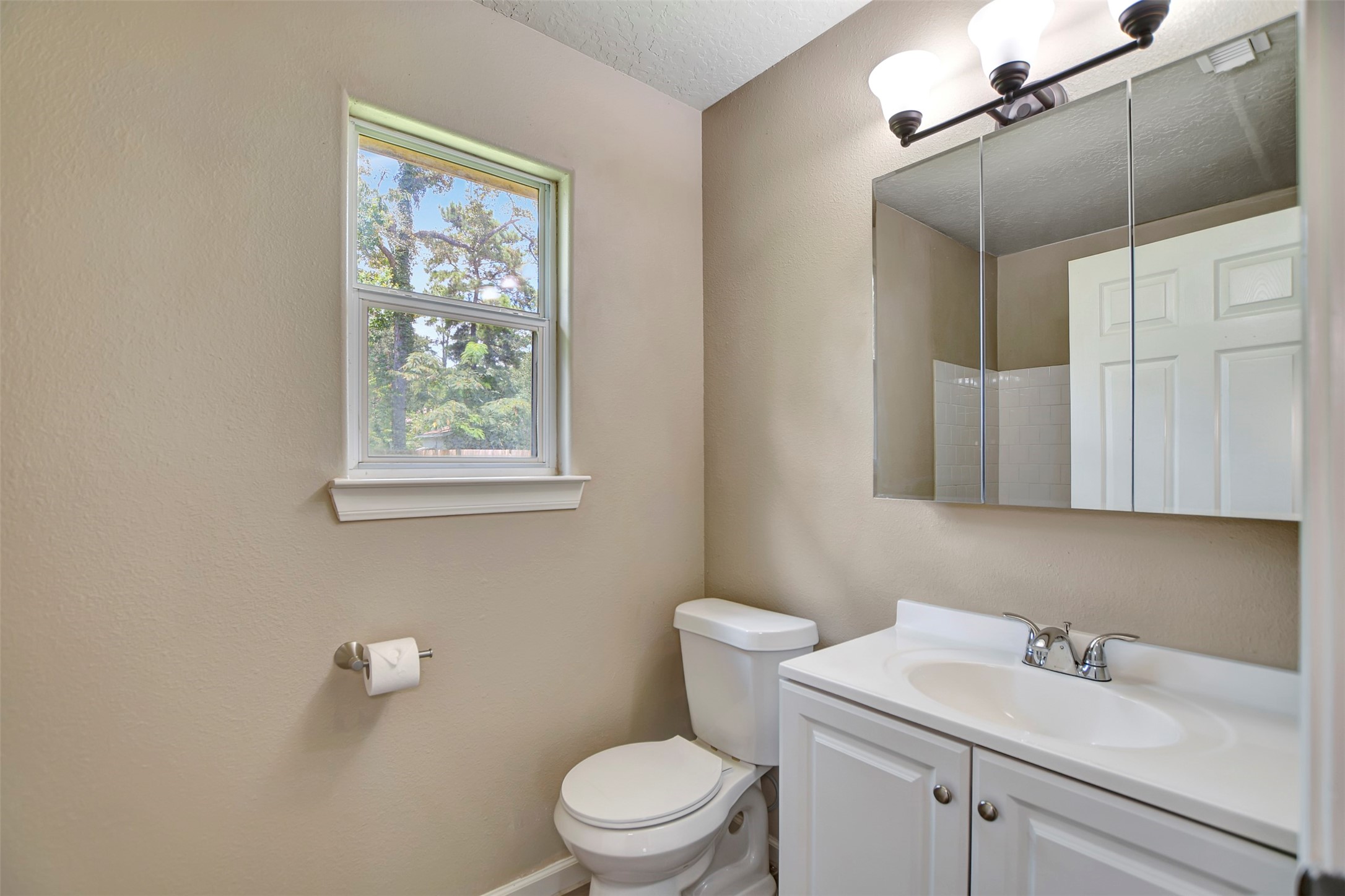 10731 Royal Terrell Drive Property Photo 22