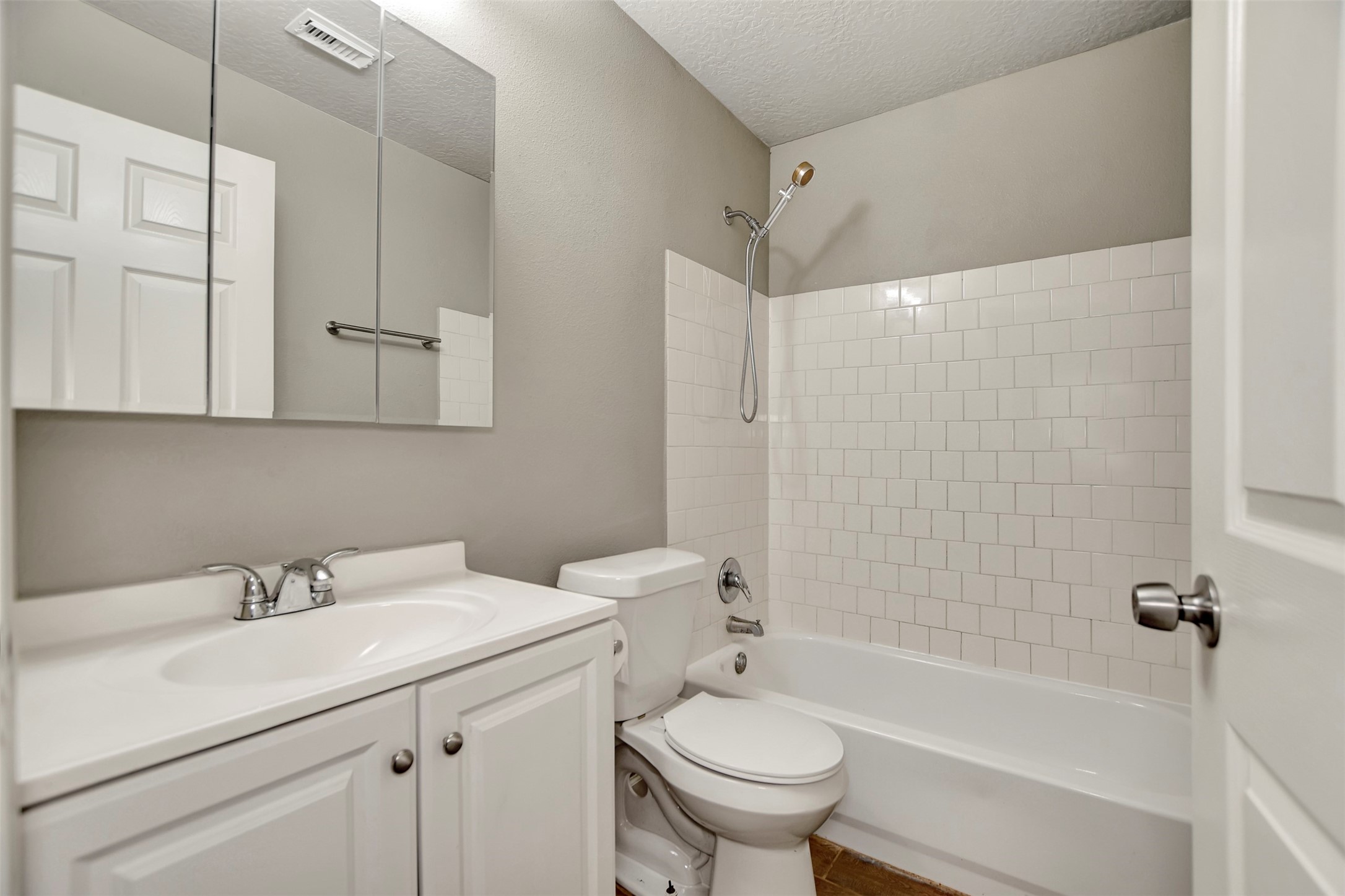 10731 Royal Terrell Drive Property Photo 26