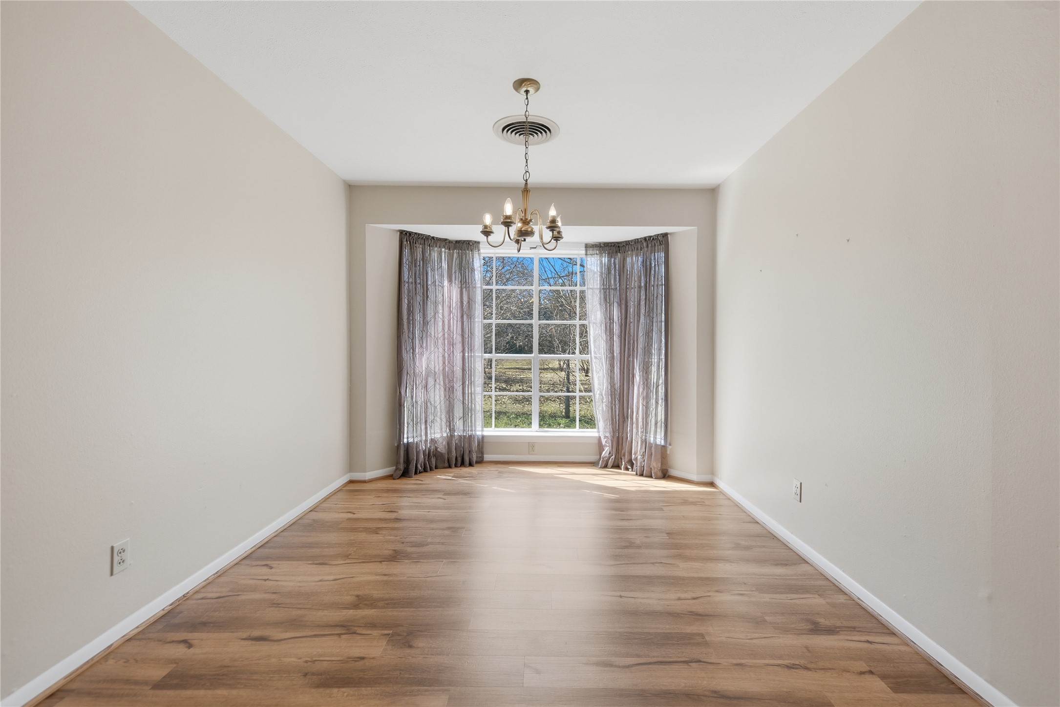 176 Fm 2679 Property Photo 5