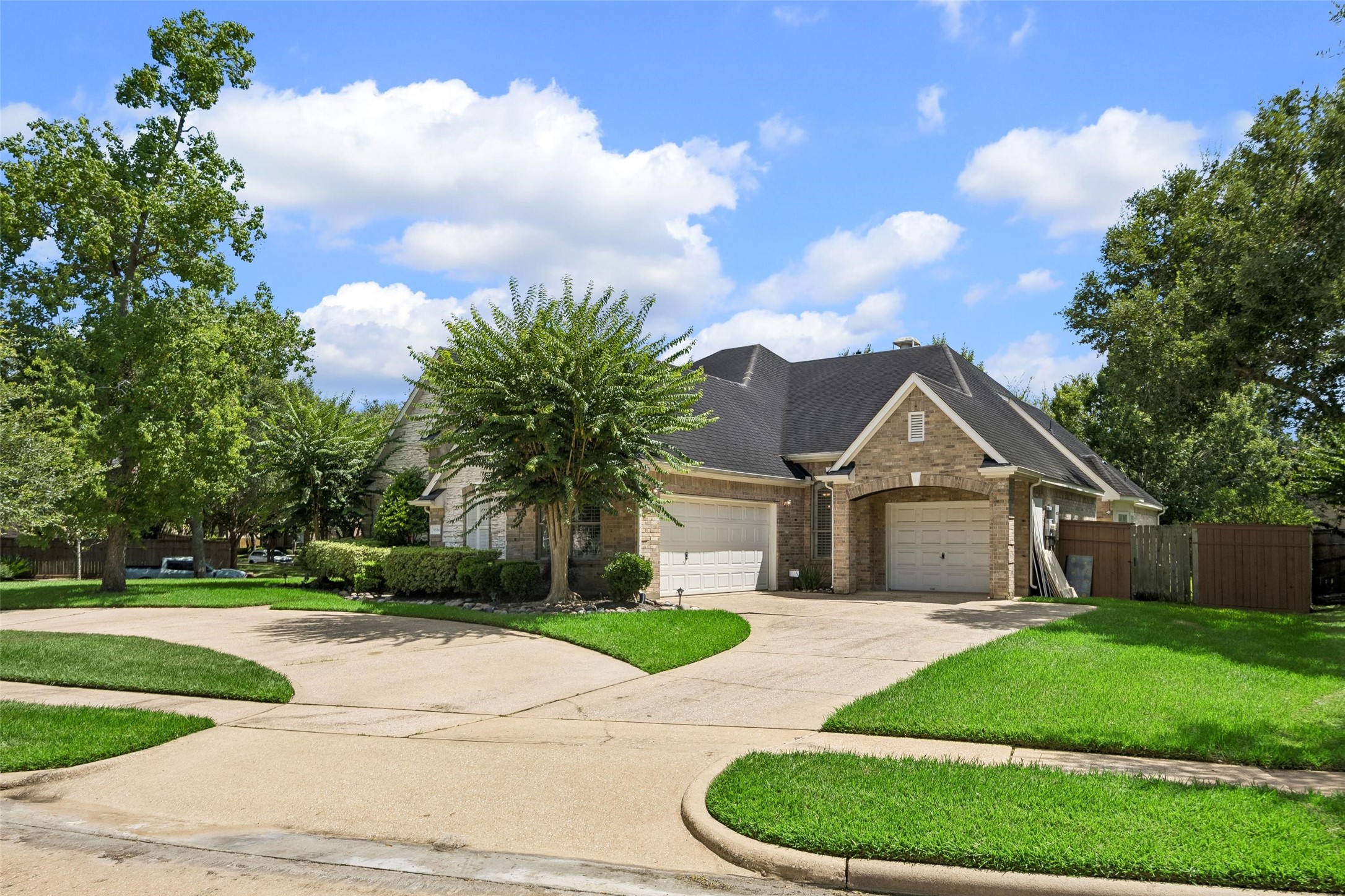 9514 Tallow Court Property Photo 4