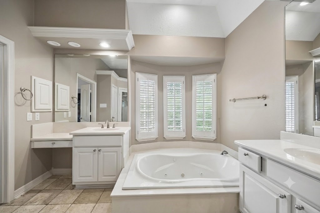 9514 Tallow Court Property Photo 19