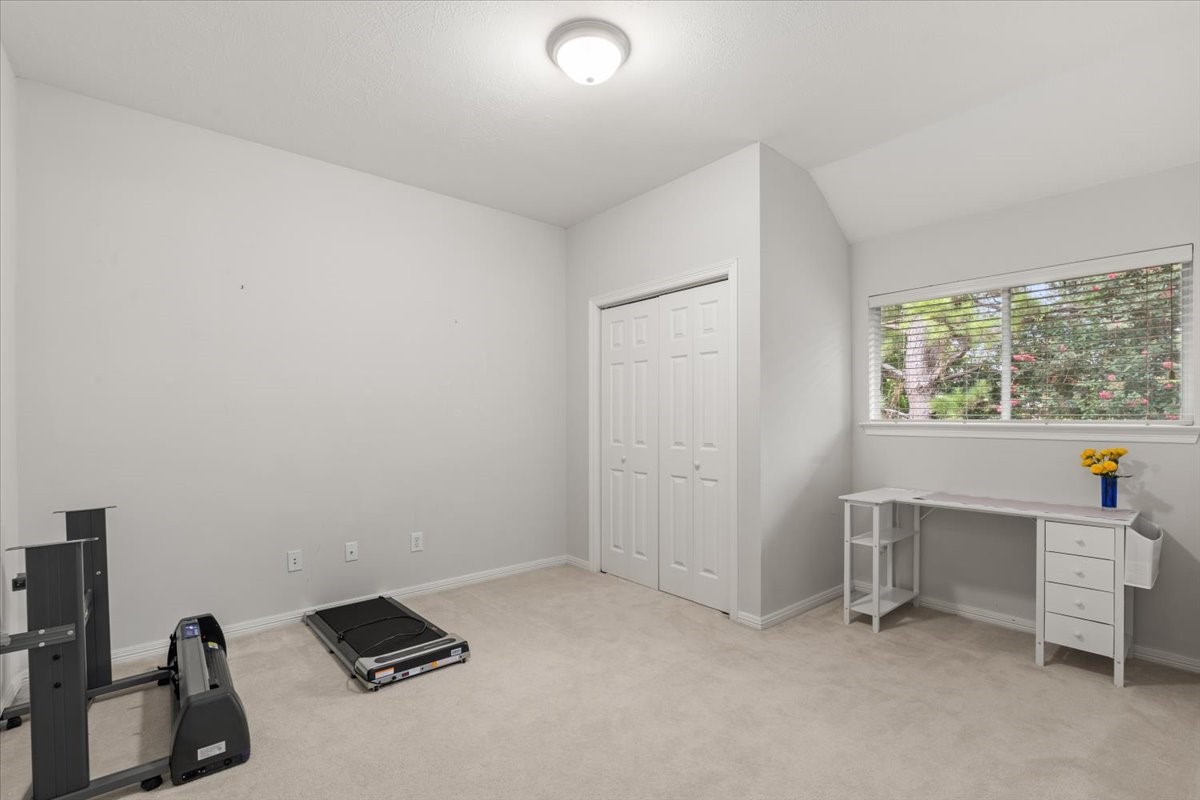 3102 Silverberry Trail Property Photo 25