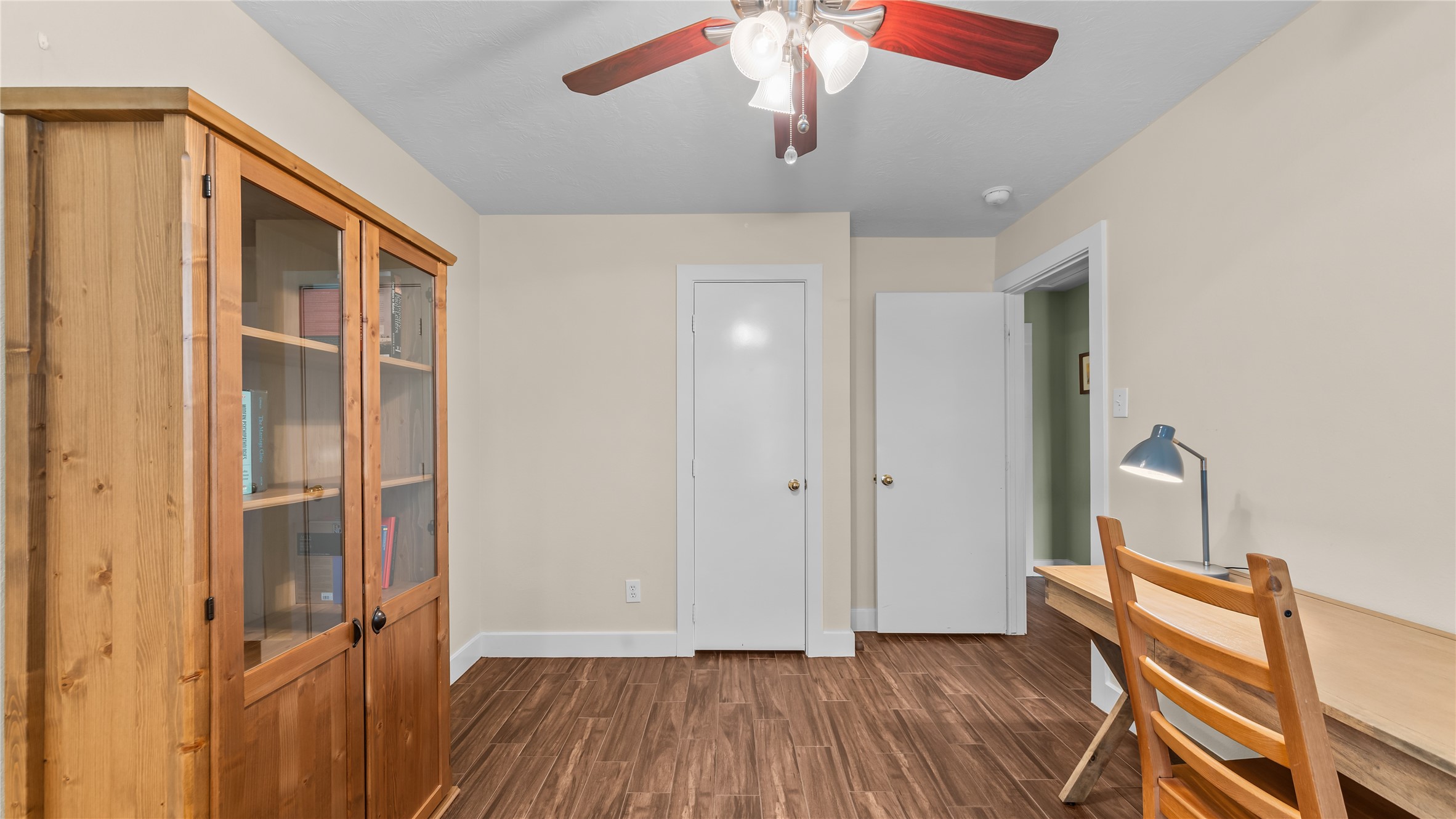 9906 Farrell Drive Property Photo 16