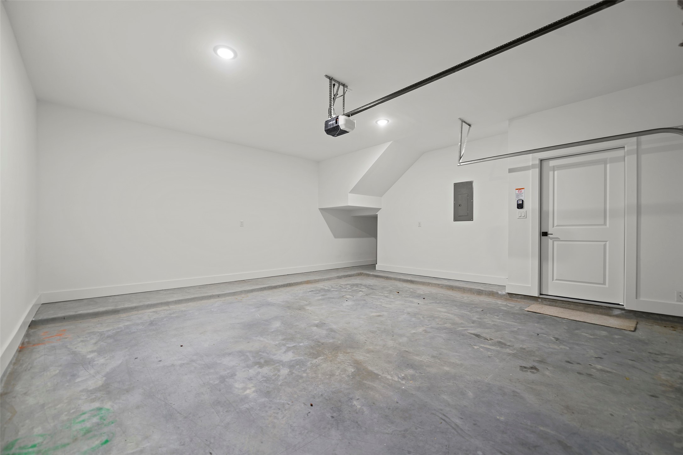 870 W Little York Road B Property Photo 34