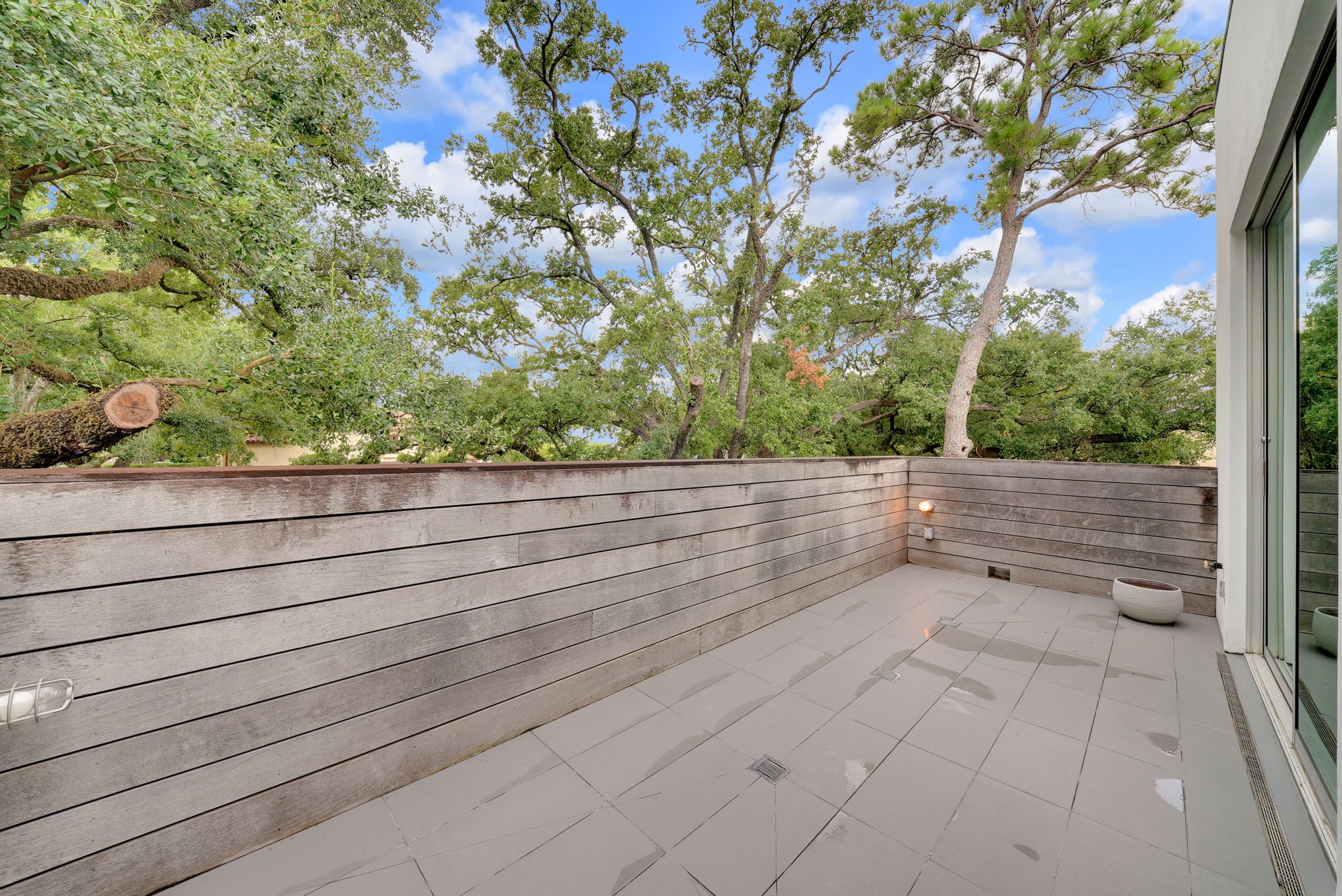2915 Drexel Drive Property Photo 43
