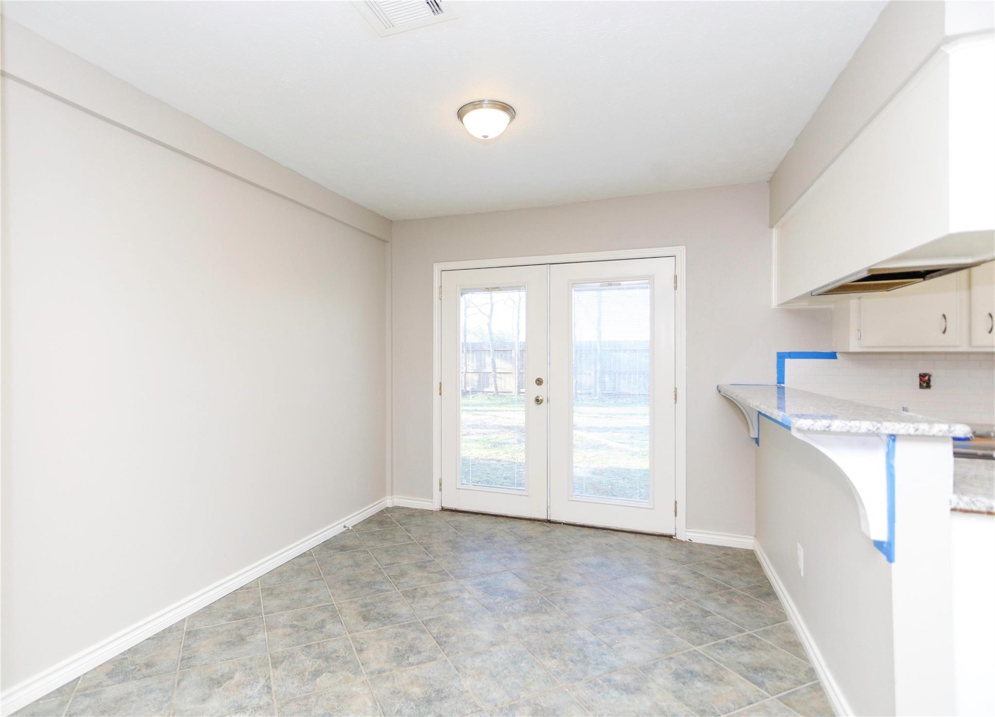 20814 Westgreen Court Property Photo 6