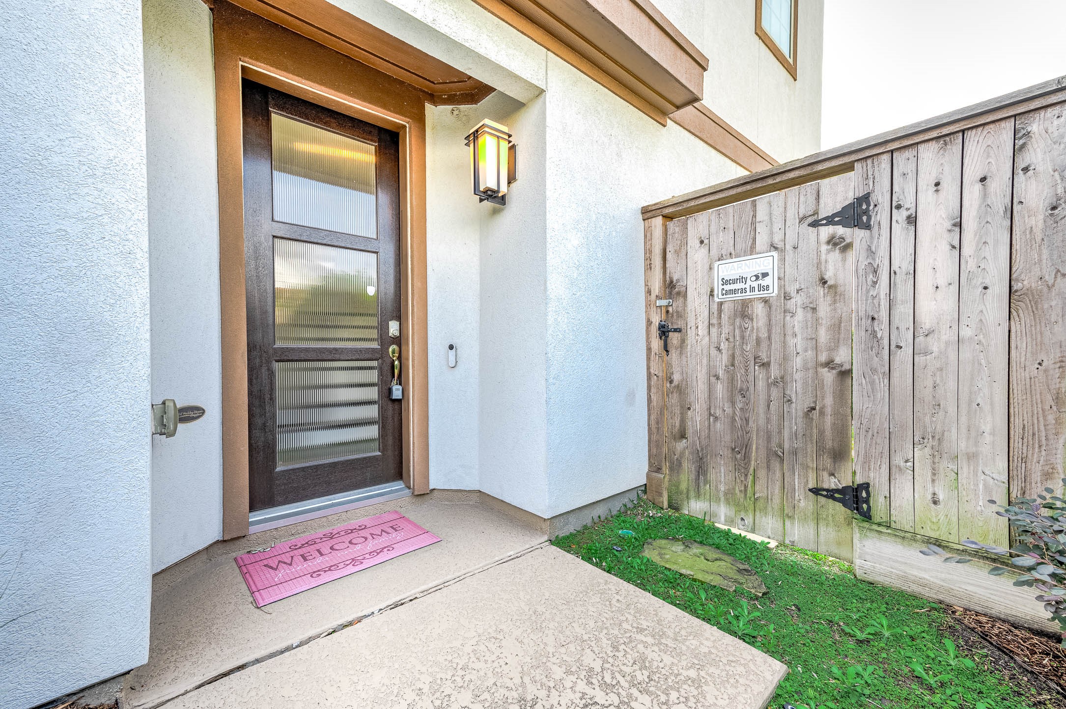 11027 Acorn Falls Drive Property Photo 9