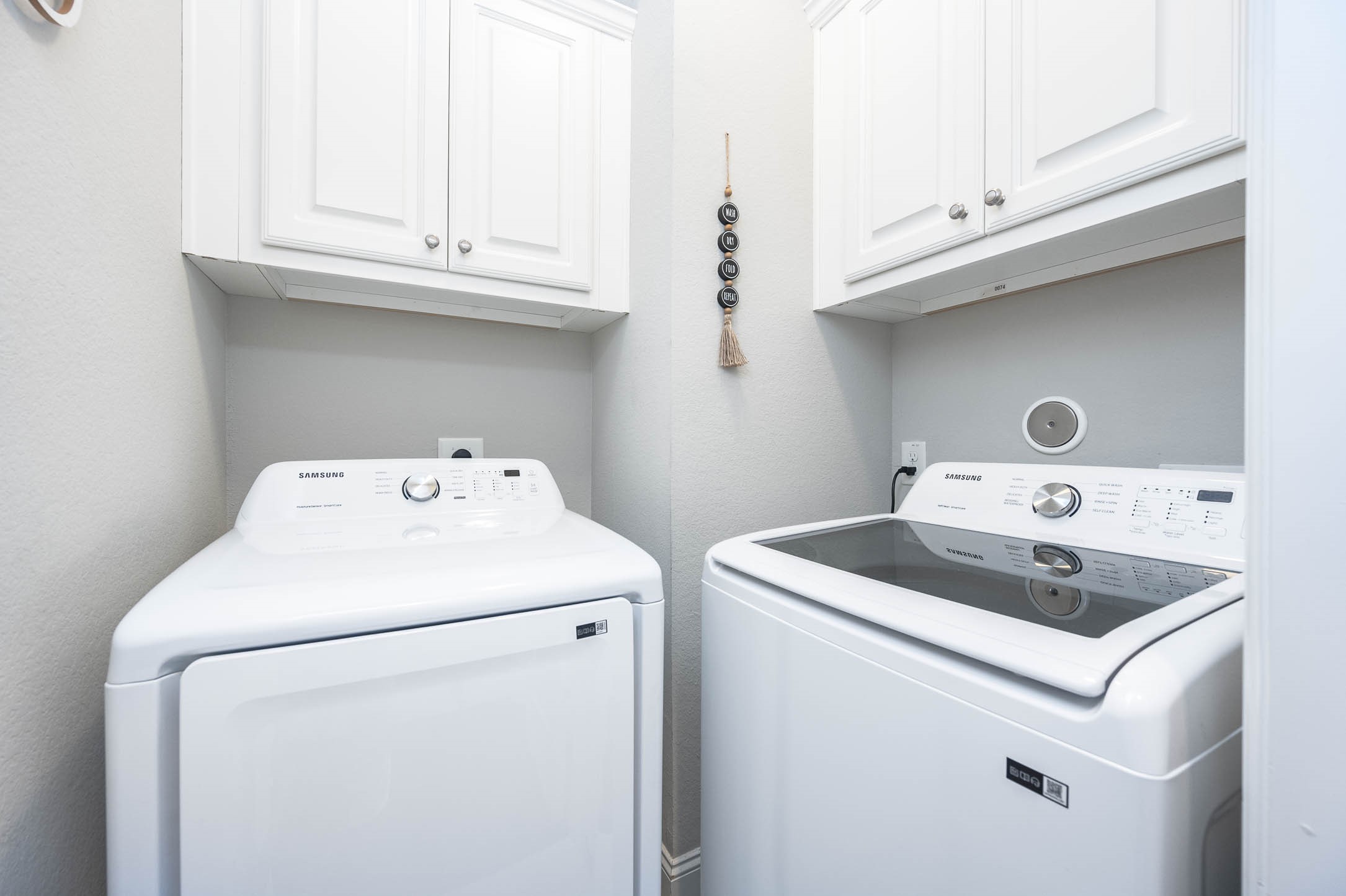 11027 Acorn Falls Drive Property Photo 23