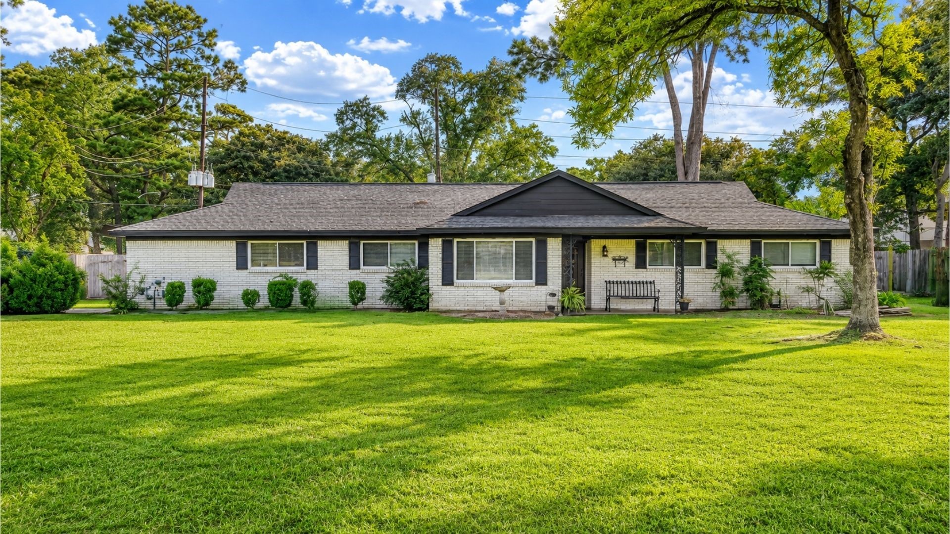 12718 Park Forest Drive Property Photo