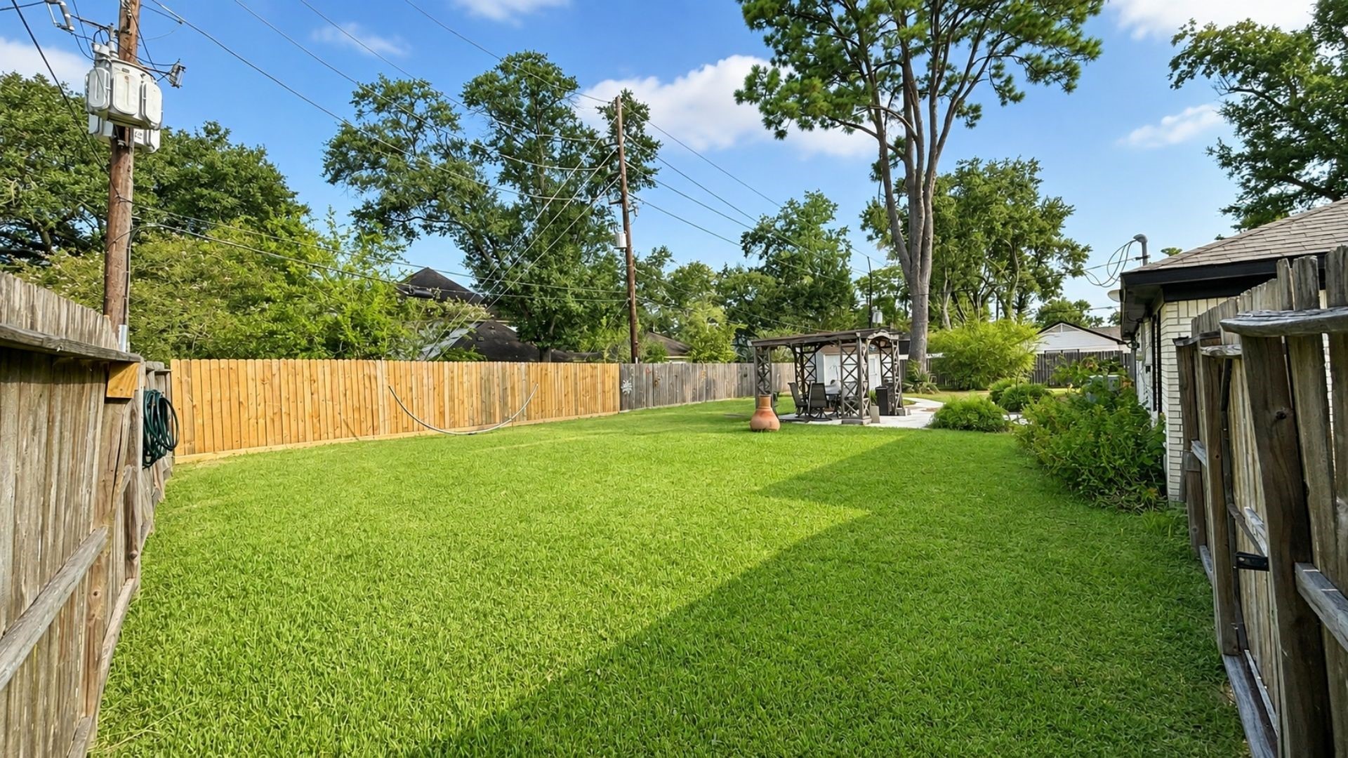 12718 Park Forest Drive Property Photo 17