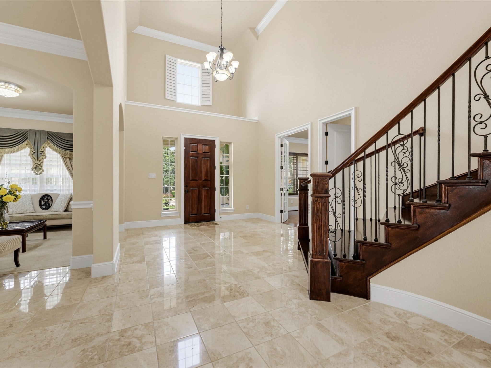 15707 Azalea Shores Drive Property Photo 4