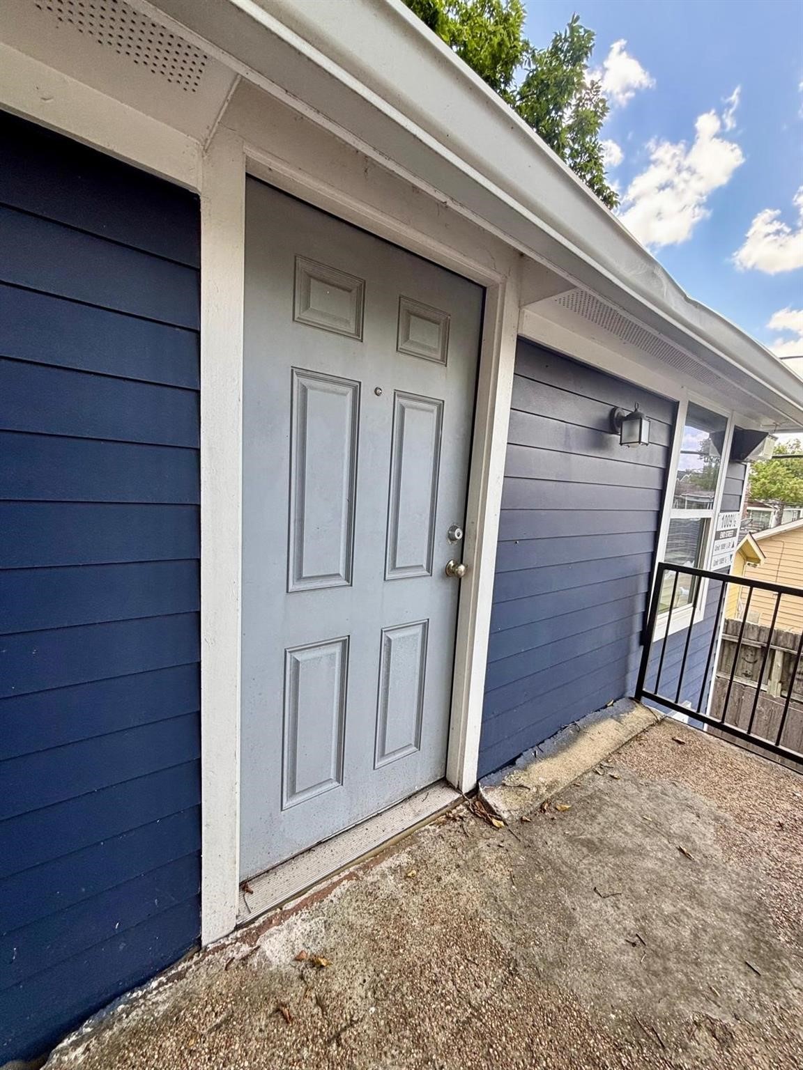 1009 Enid Street B Property Photo 3