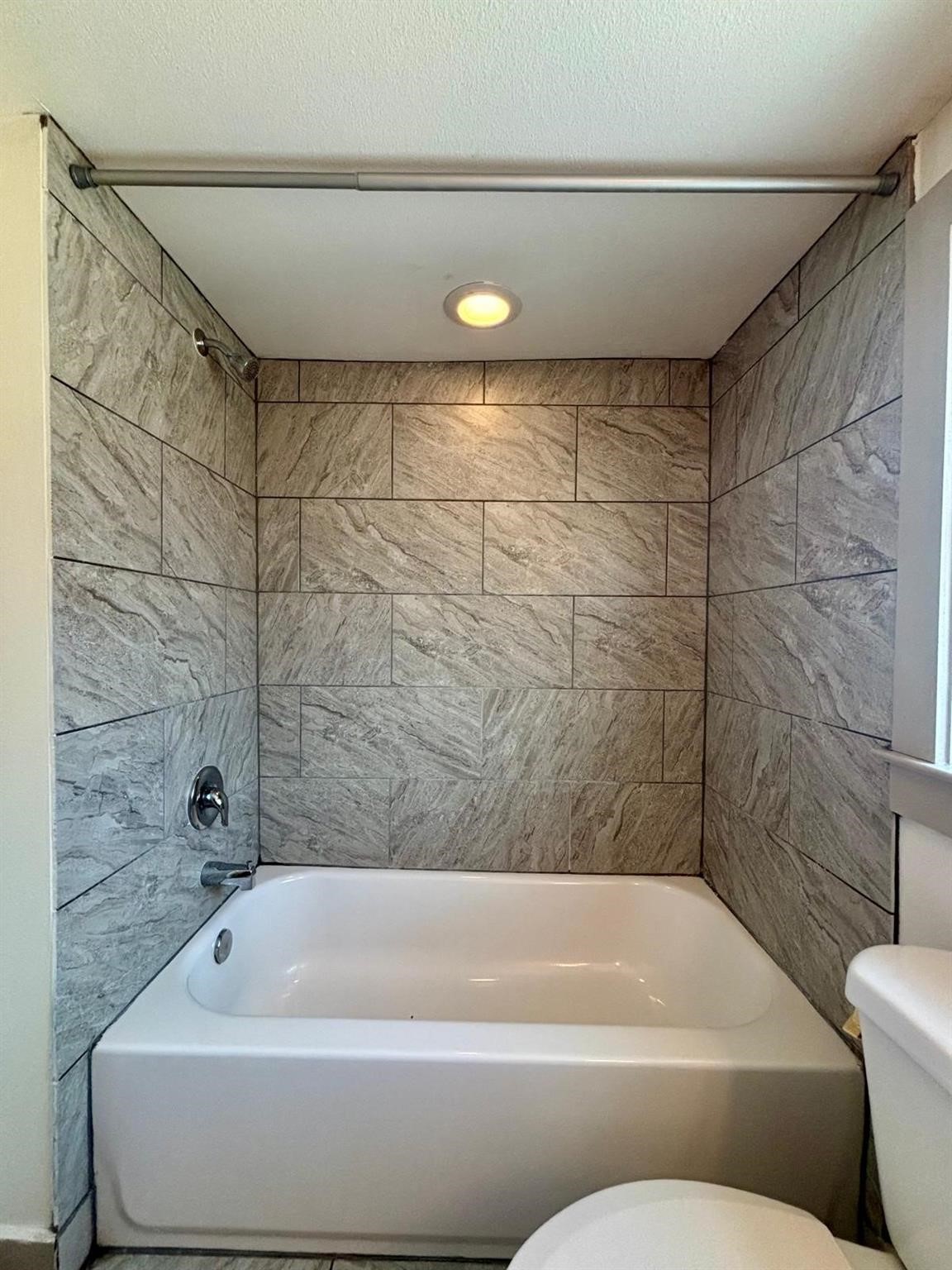 1009 Enid Street B Property Photo 13