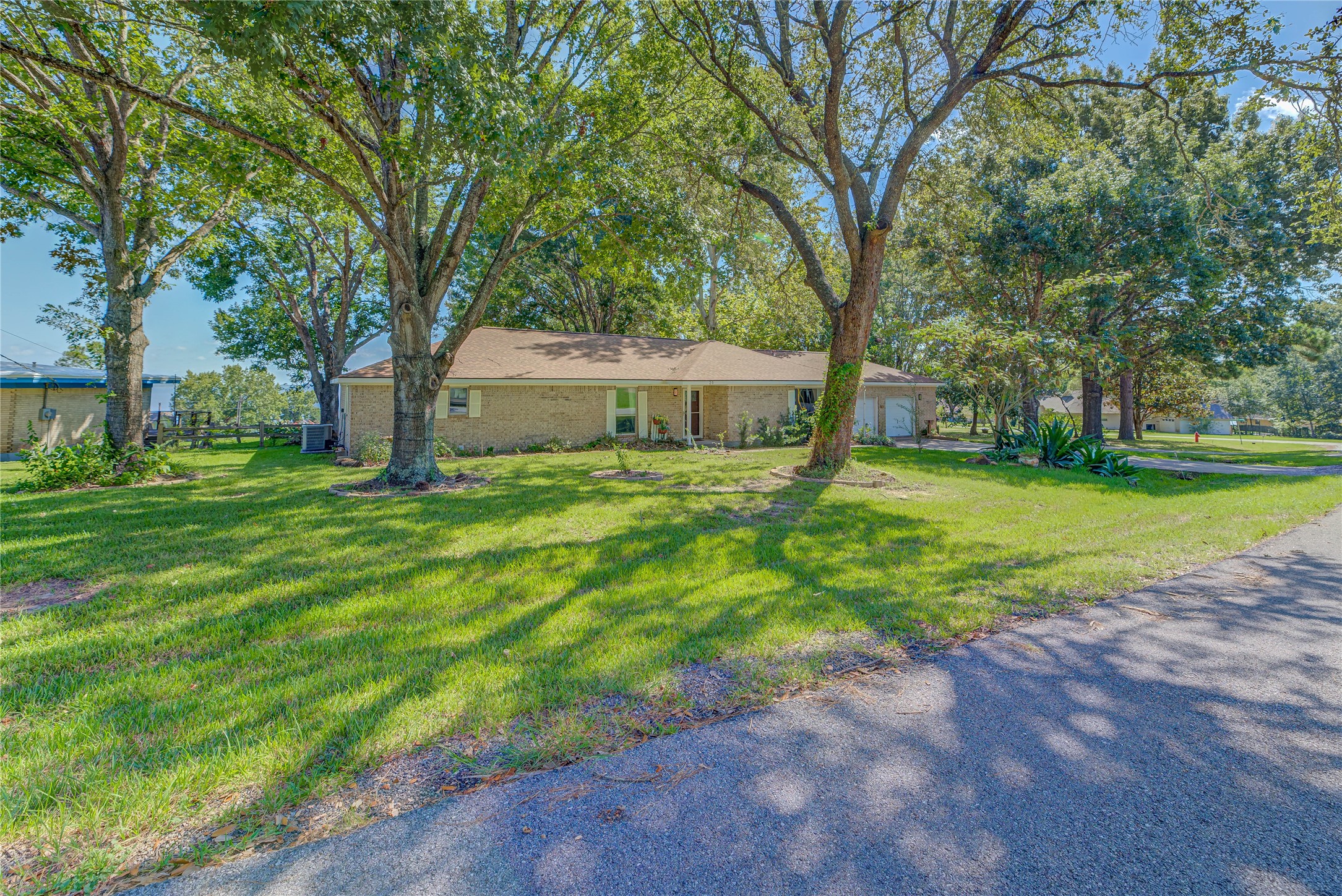 20 Valley Drive Property Photo 8