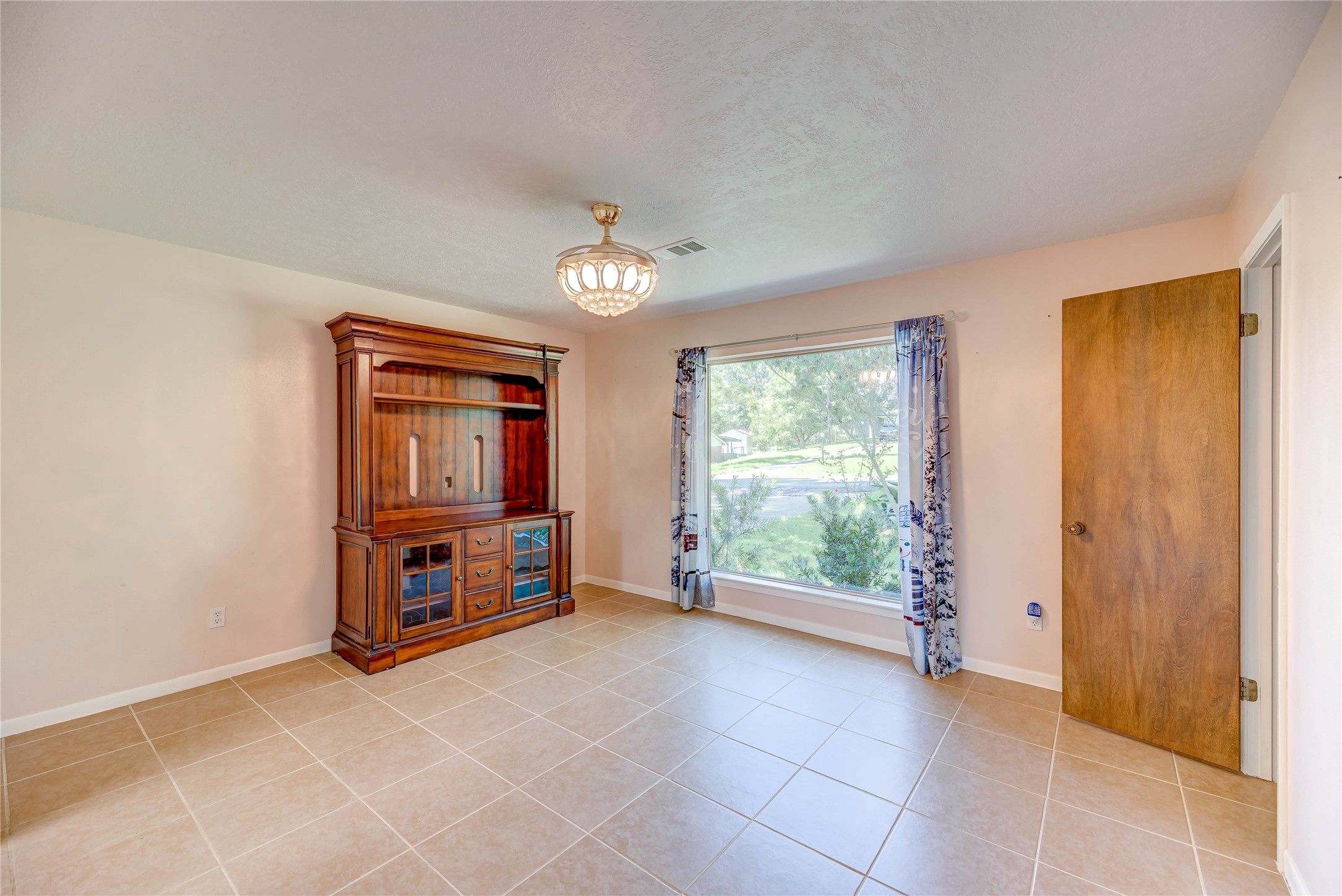 20 Valley Drive Property Photo 20