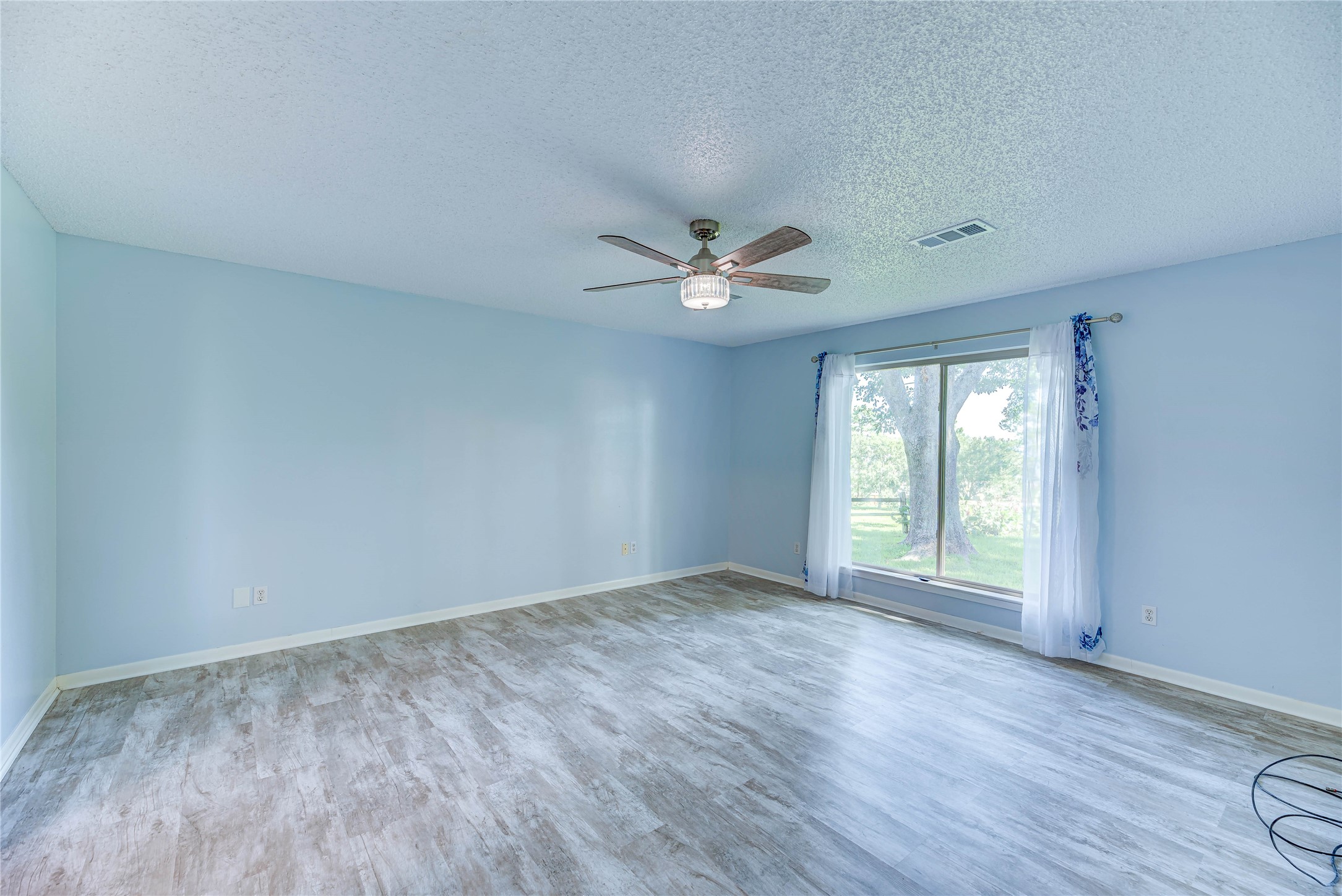 20 Valley Drive Property Photo 26