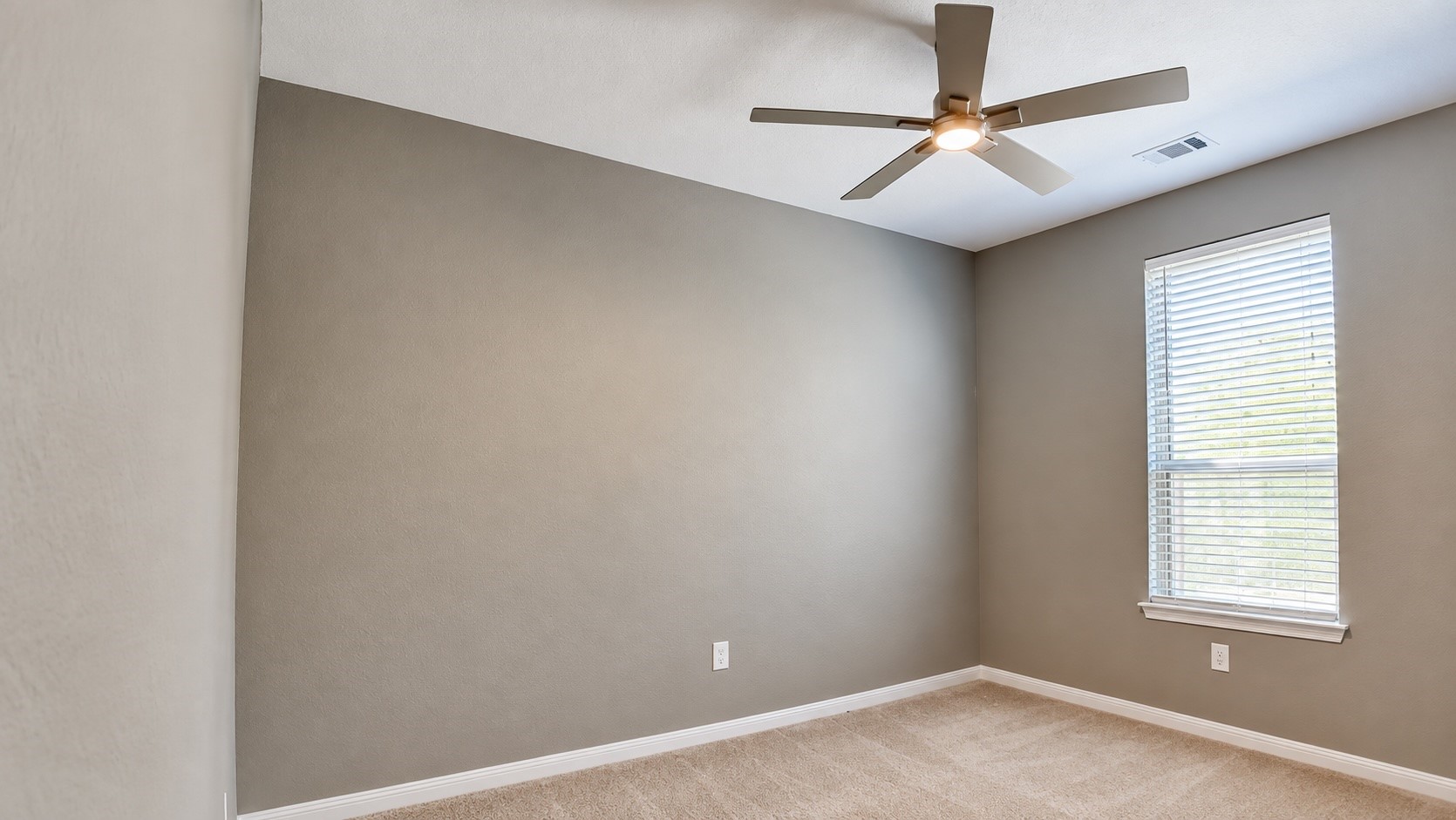 14479 Cedar Ledge Lane Property Photo 10