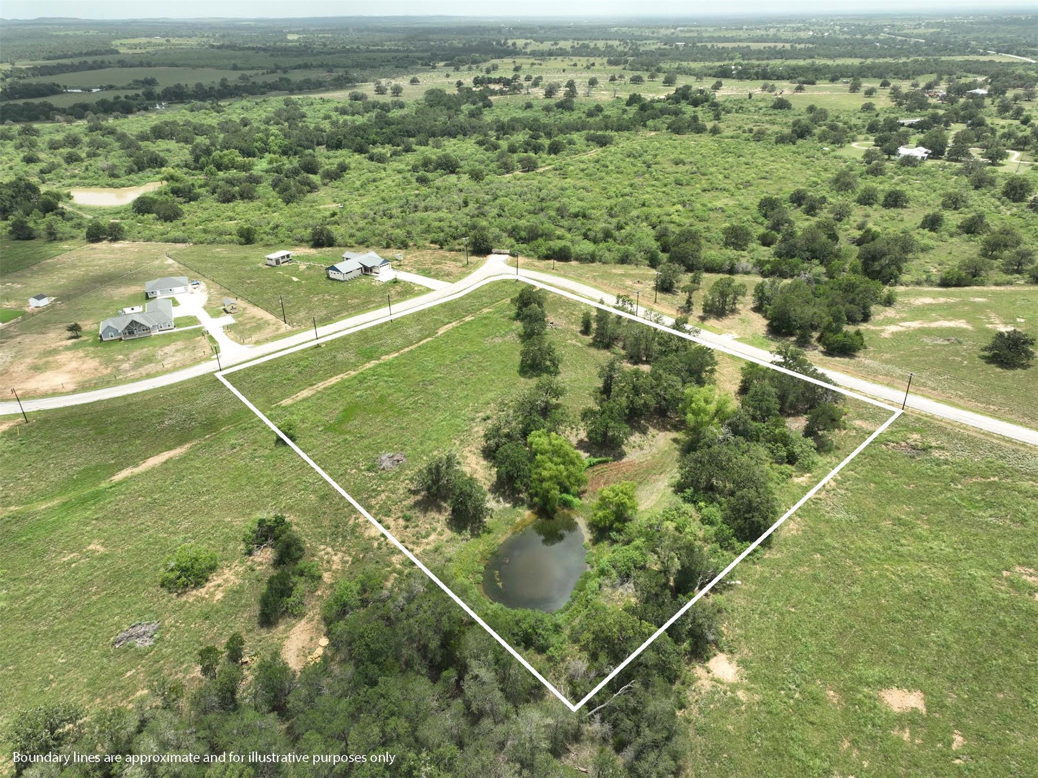 180 Sunny Day Dr Property Photo 14