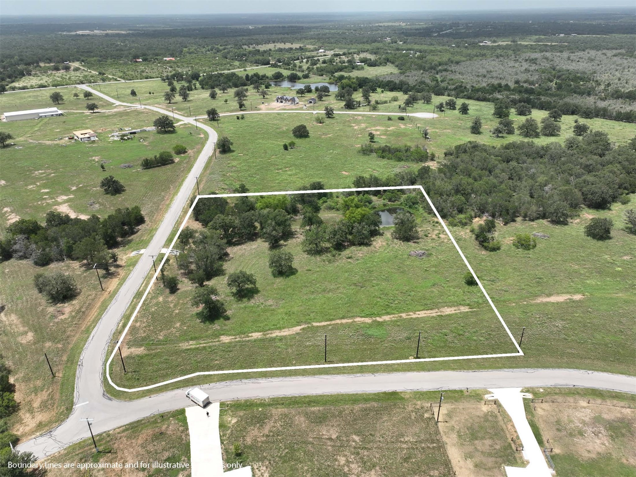 180 Sunny Day Dr Property Photo 16