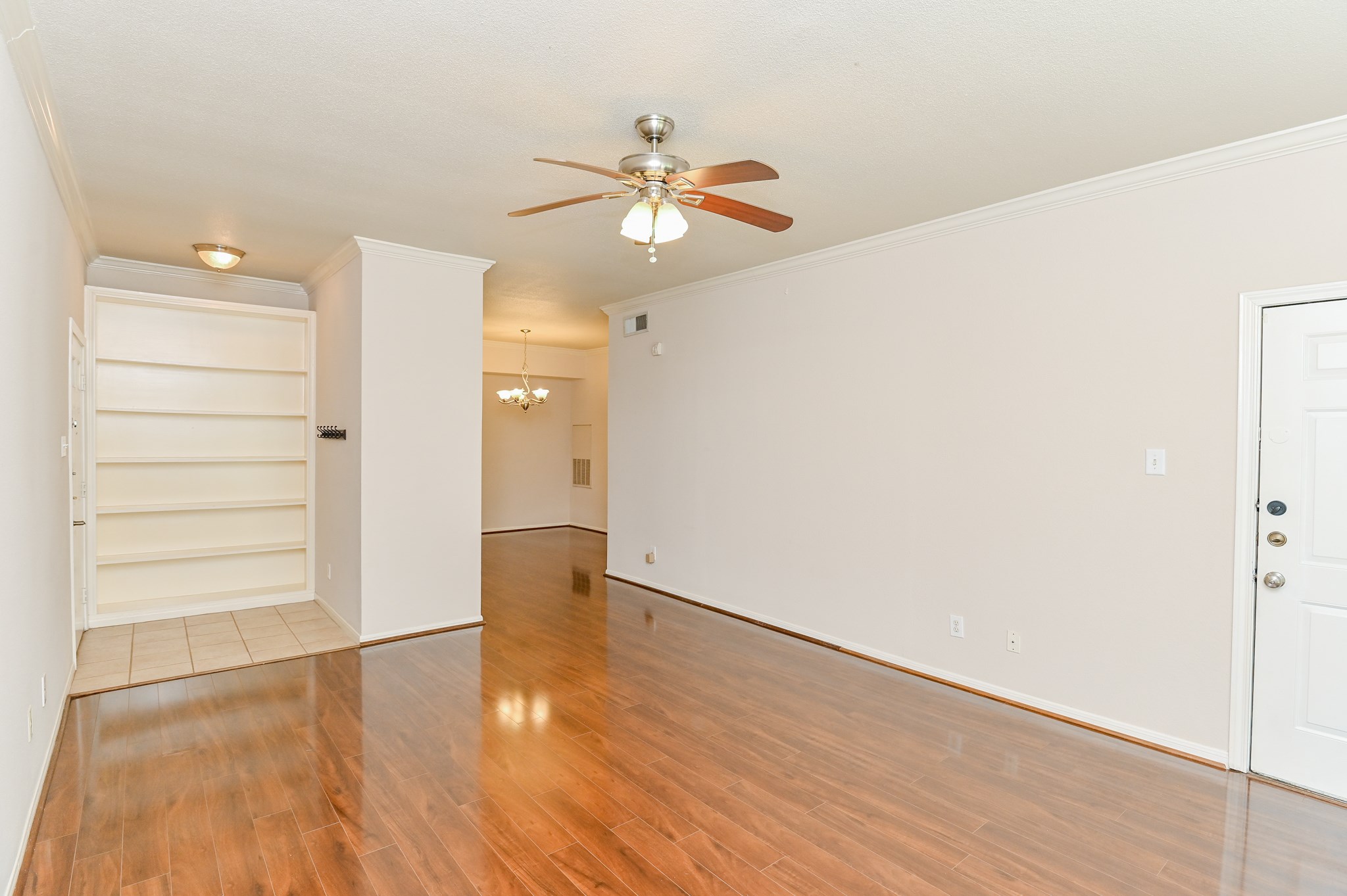 2255 Braeswood Park Drive 267 Property Photo 6
