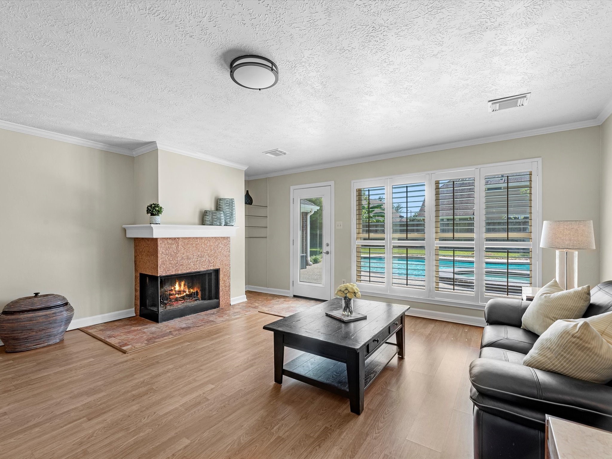 3029 Glen Iris Drive Property Photo 11