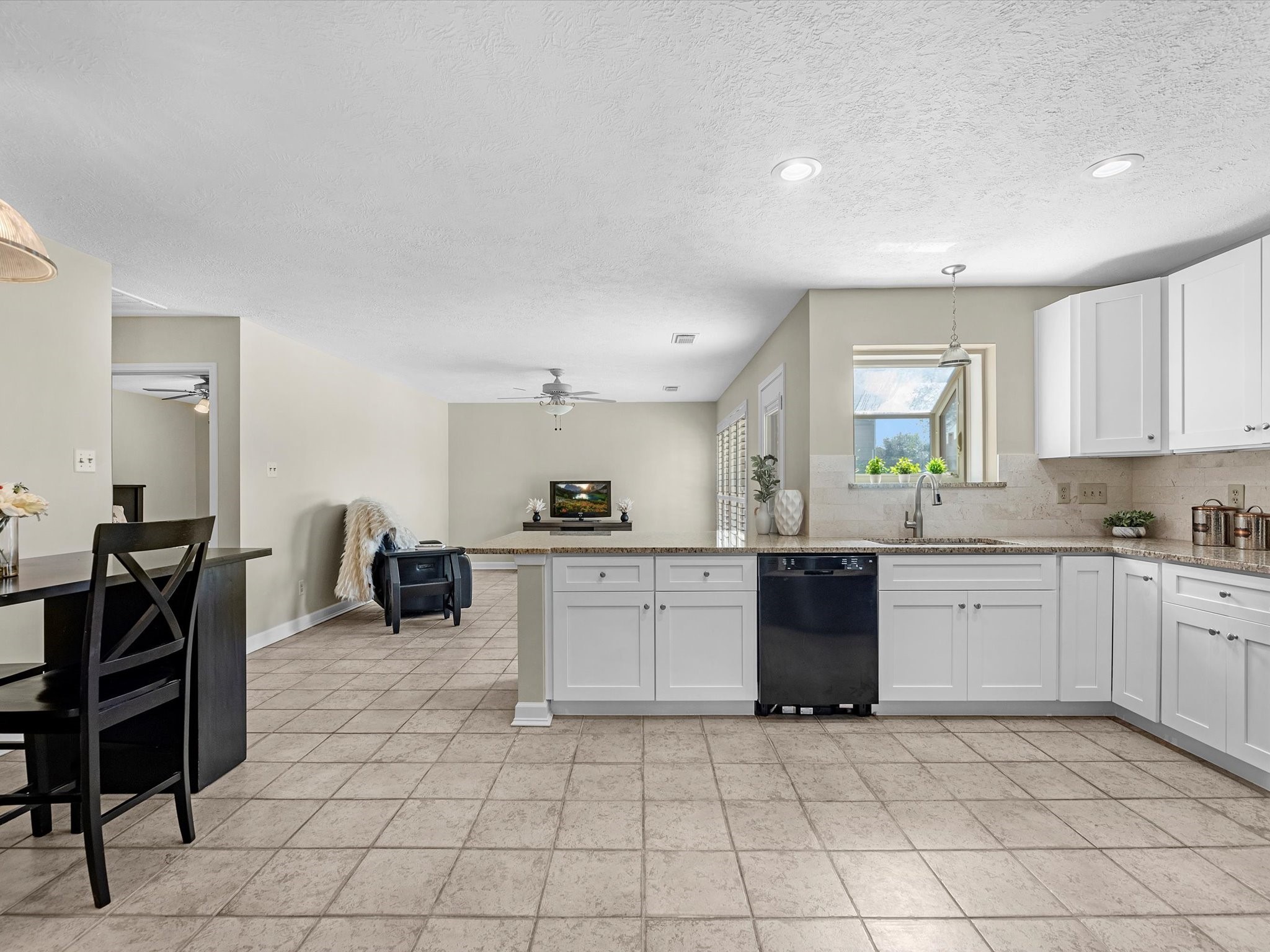 3029 Glen Iris Drive Property Photo 15