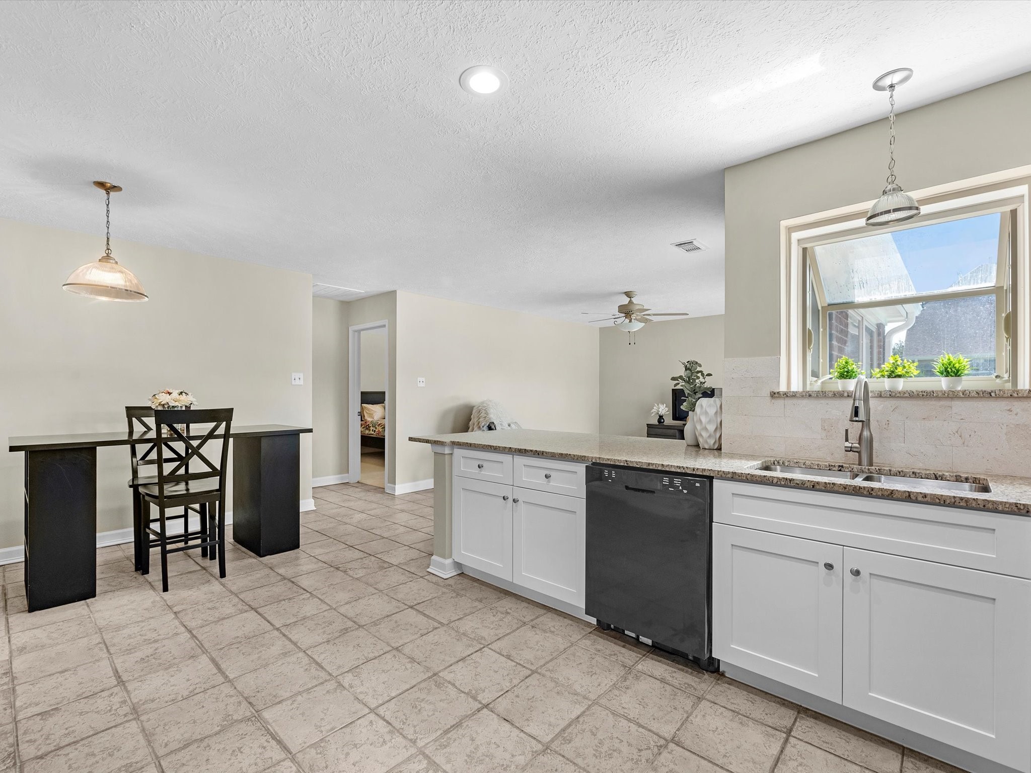 3029 Glen Iris Drive Property Photo 18