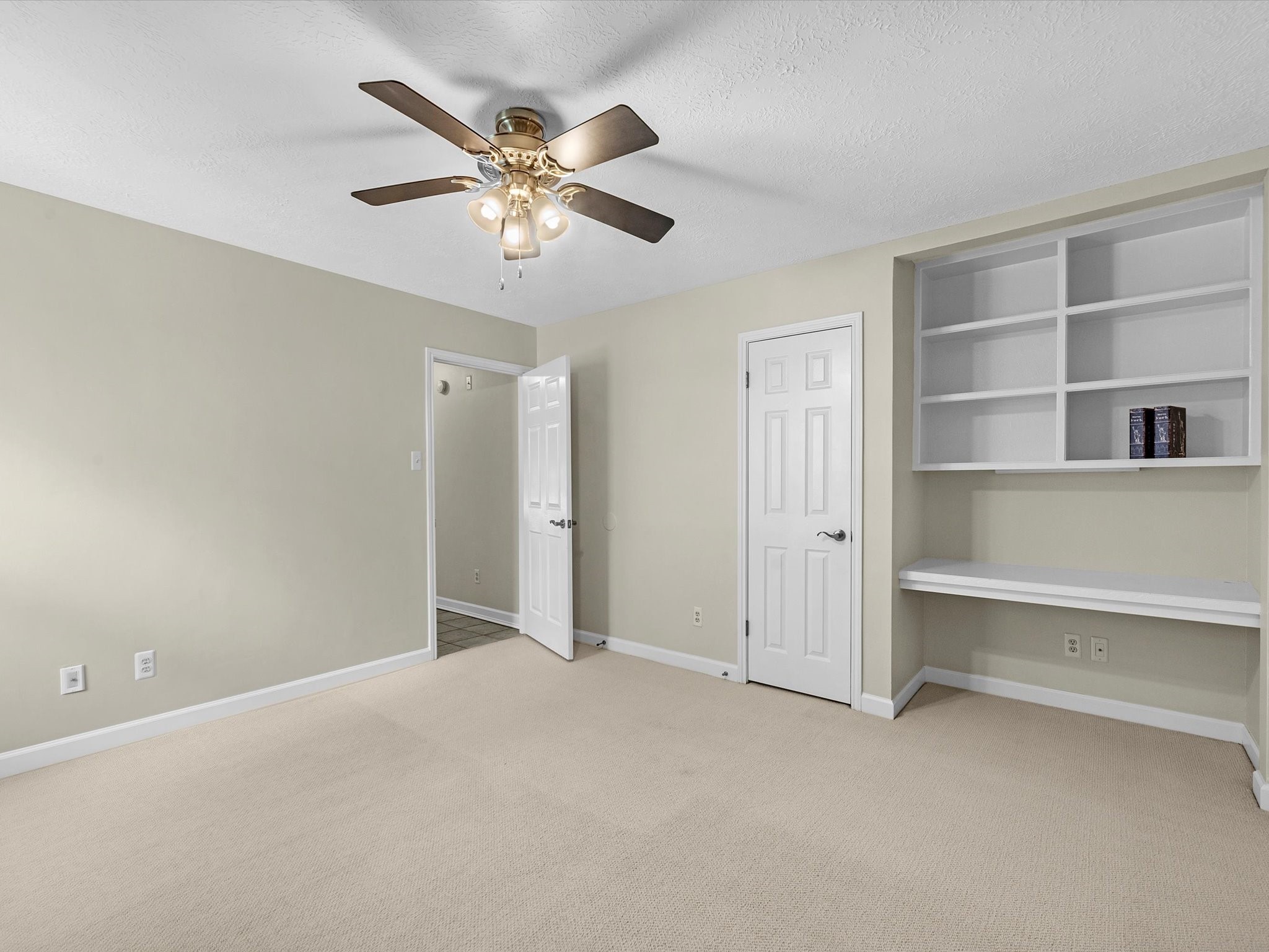 3029 Glen Iris Drive Property Photo 32