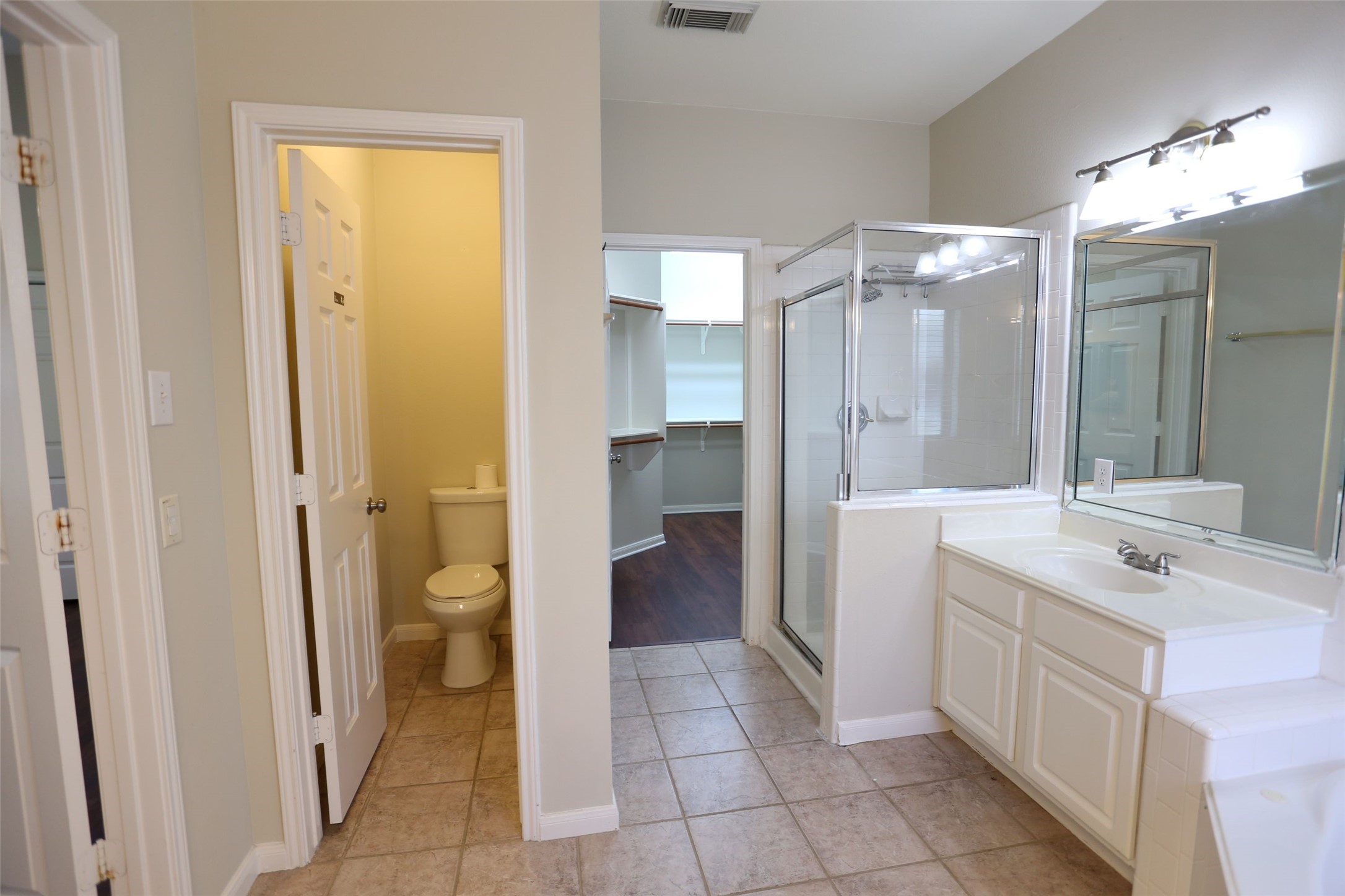 3327 Summerwood Lane Property Photo 20