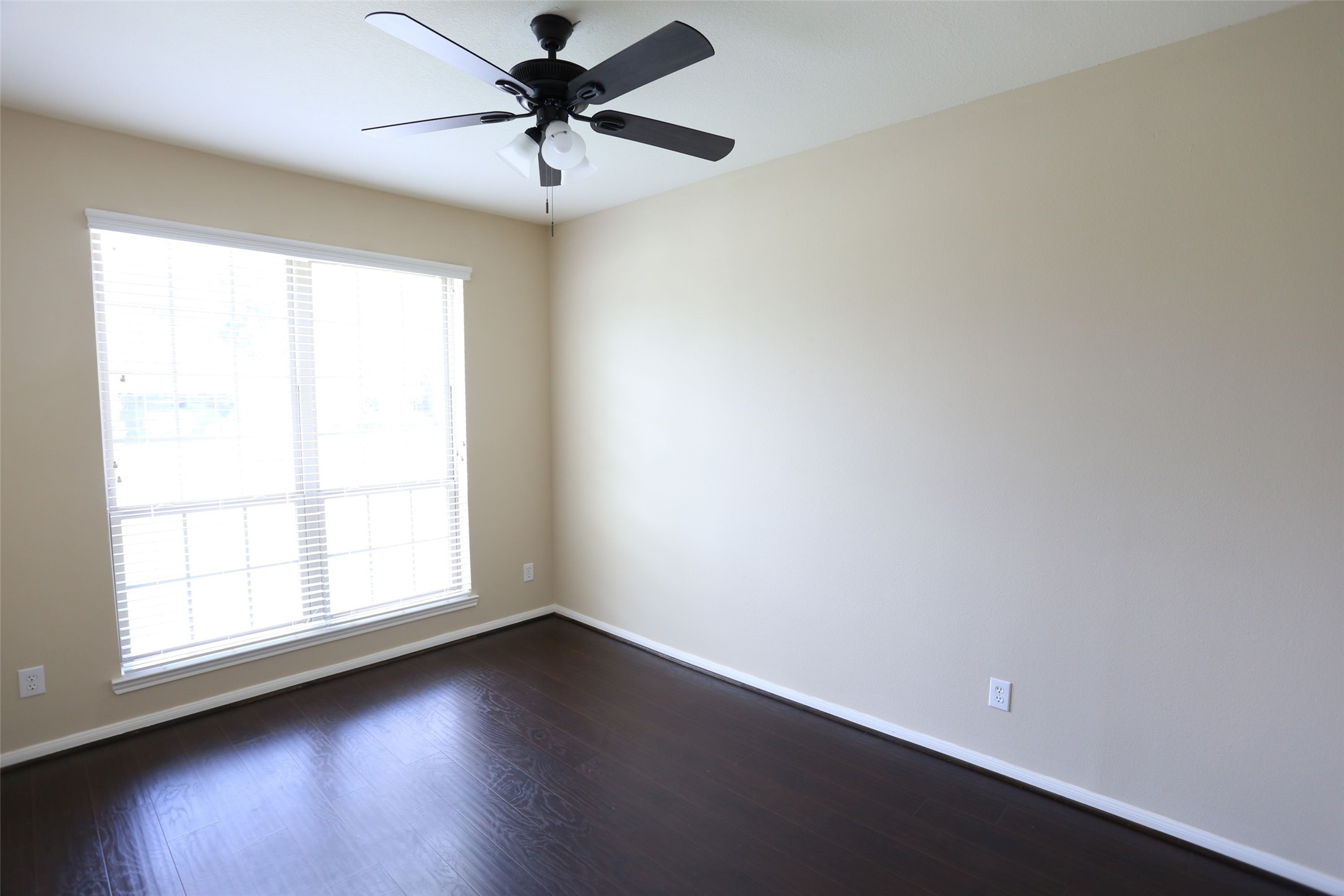 3327 Summerwood Lane Property Photo 25