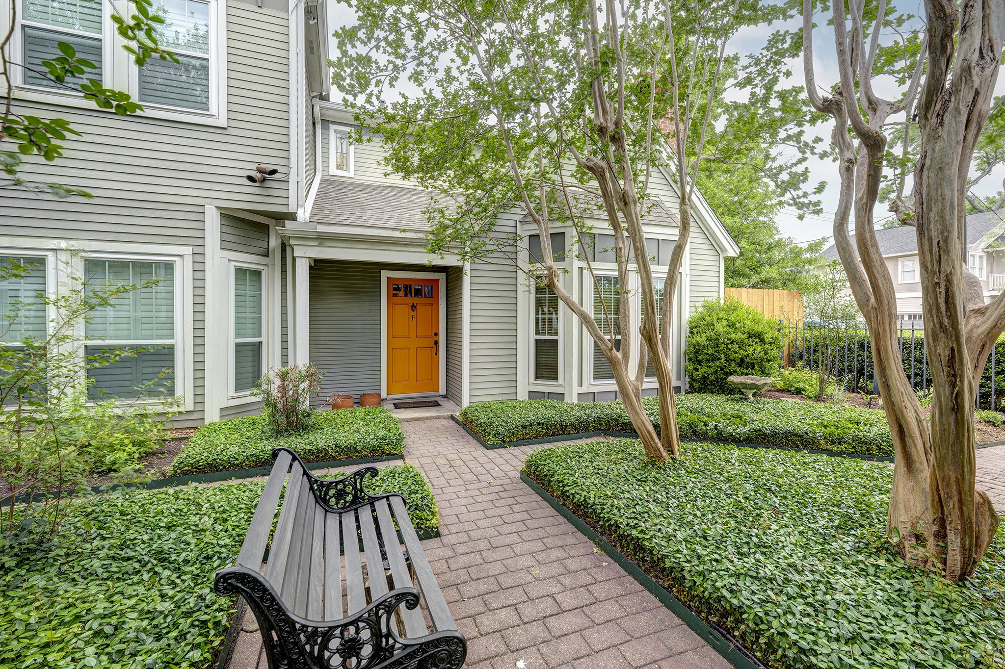 849 Harvard Street F Property Photo