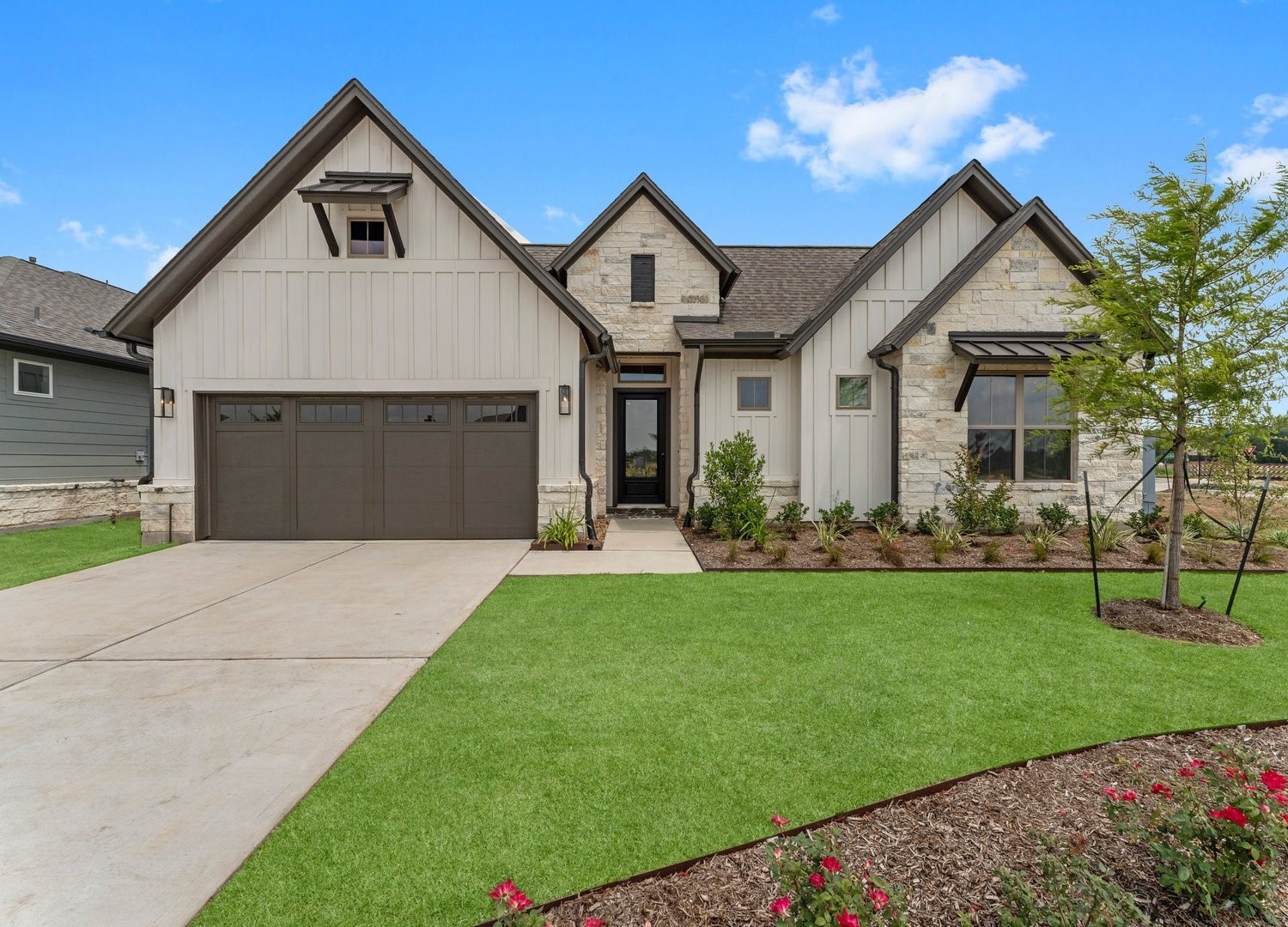 32502 Ebony Jewelwing Court Property Photo 1