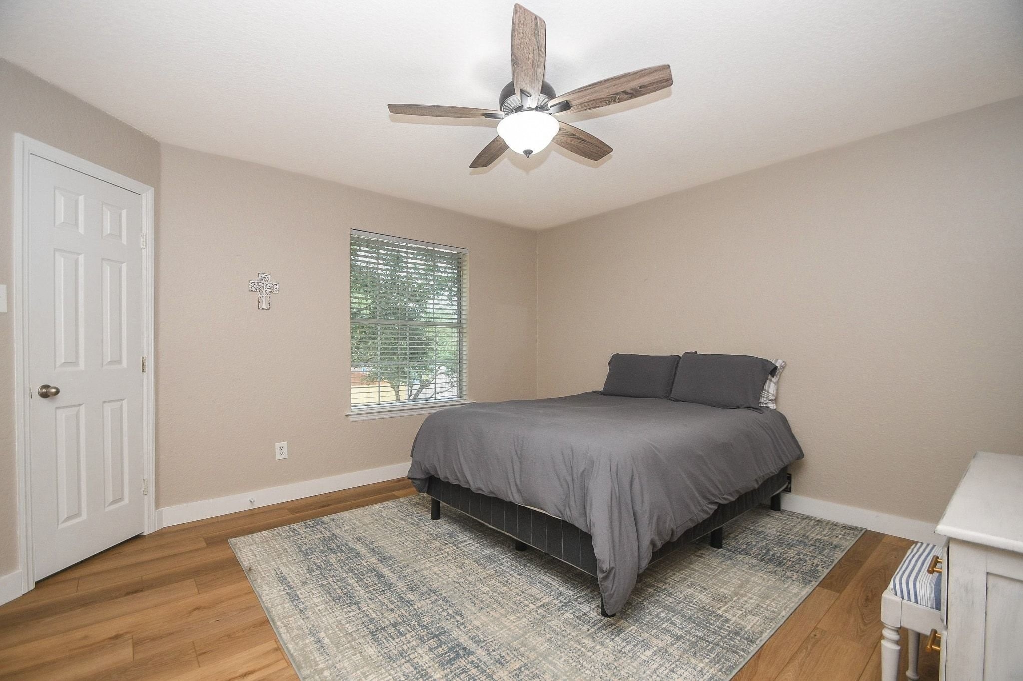 18115 Calcaterra Court Property Photo 15