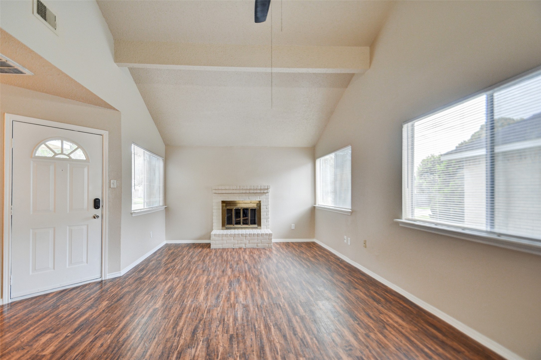 13106 Townwood Drive Property Photo 4