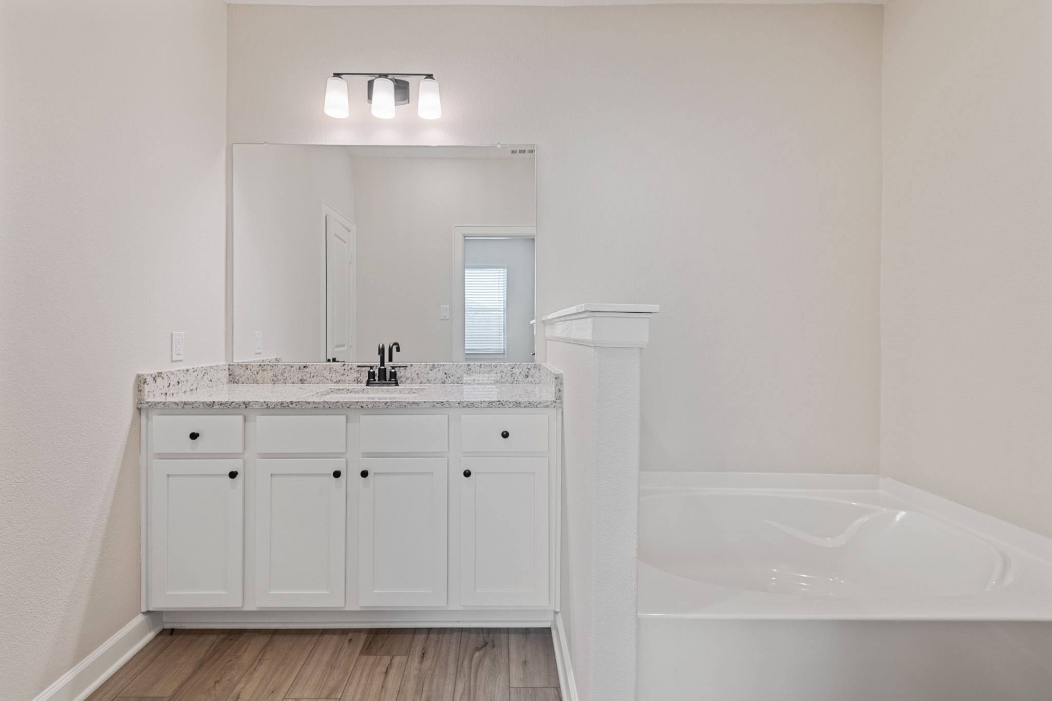 1131 Campside Drive Property Photo 13