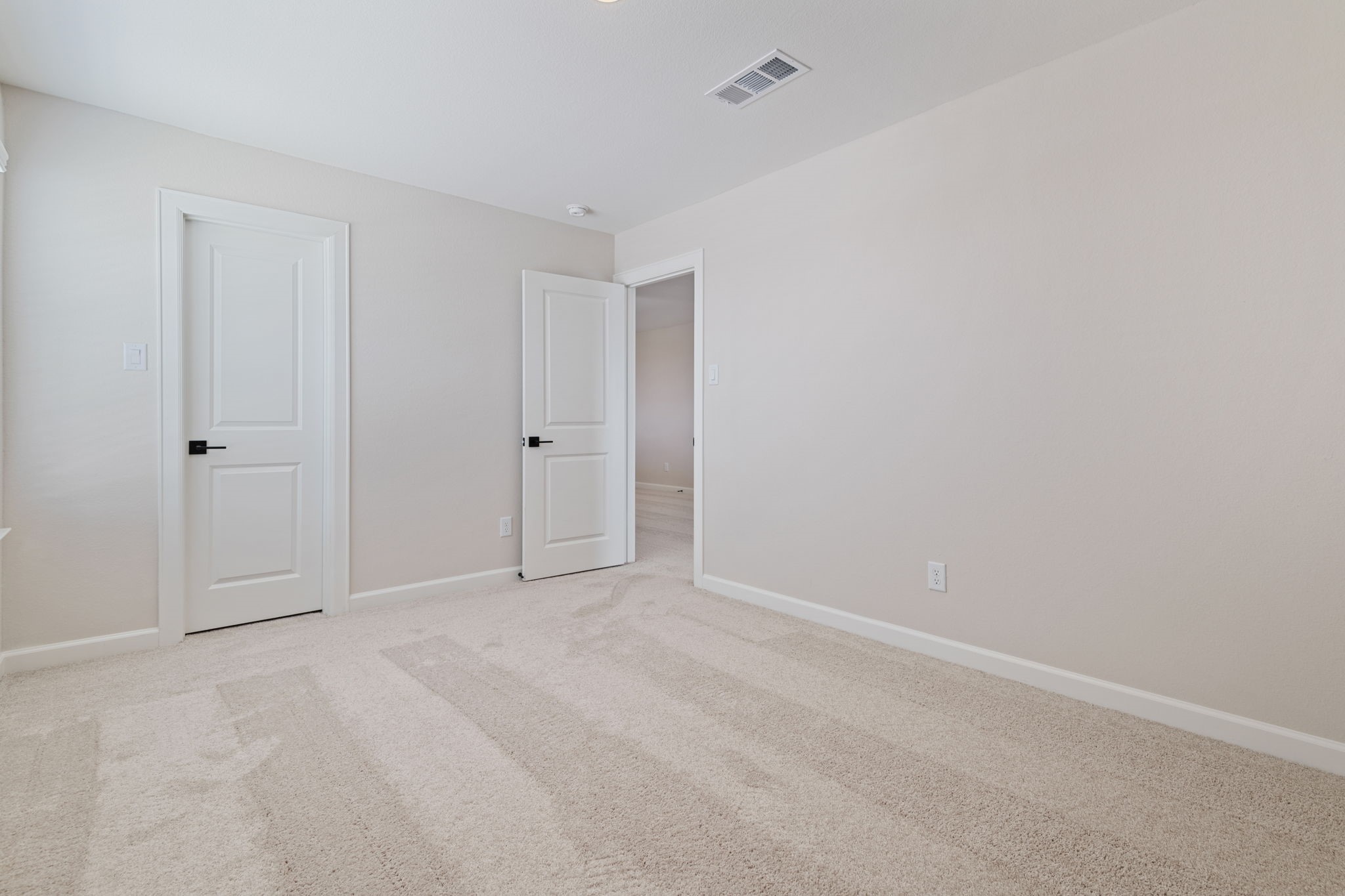 1131 Campside Drive Property Photo 16
