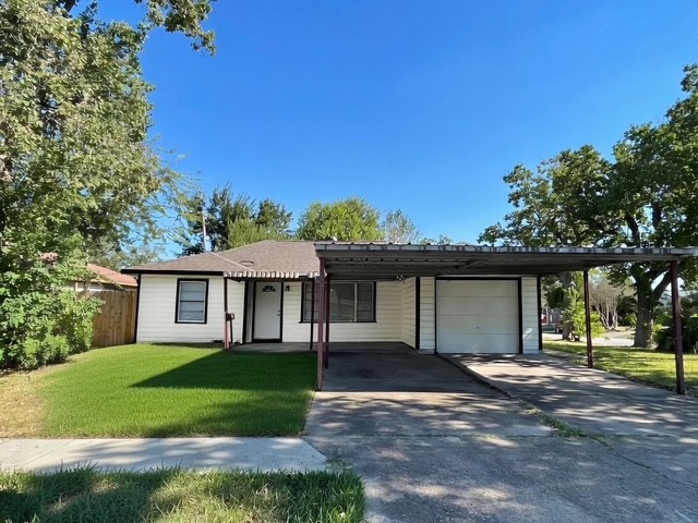 2402 Rosemead Dr Property Photo 1