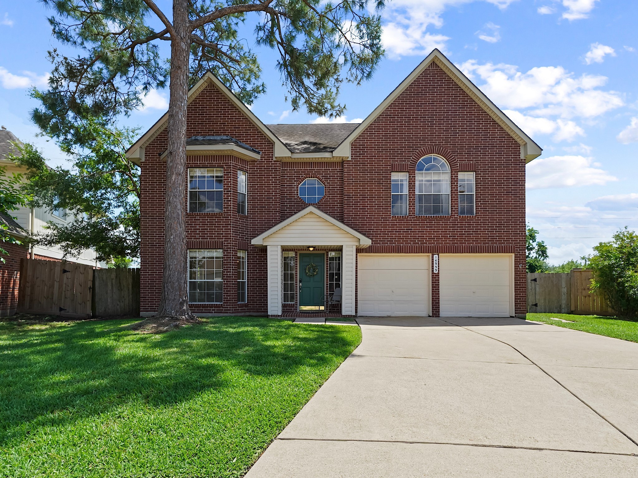 16555 Dawncrest Way Property Photo 1