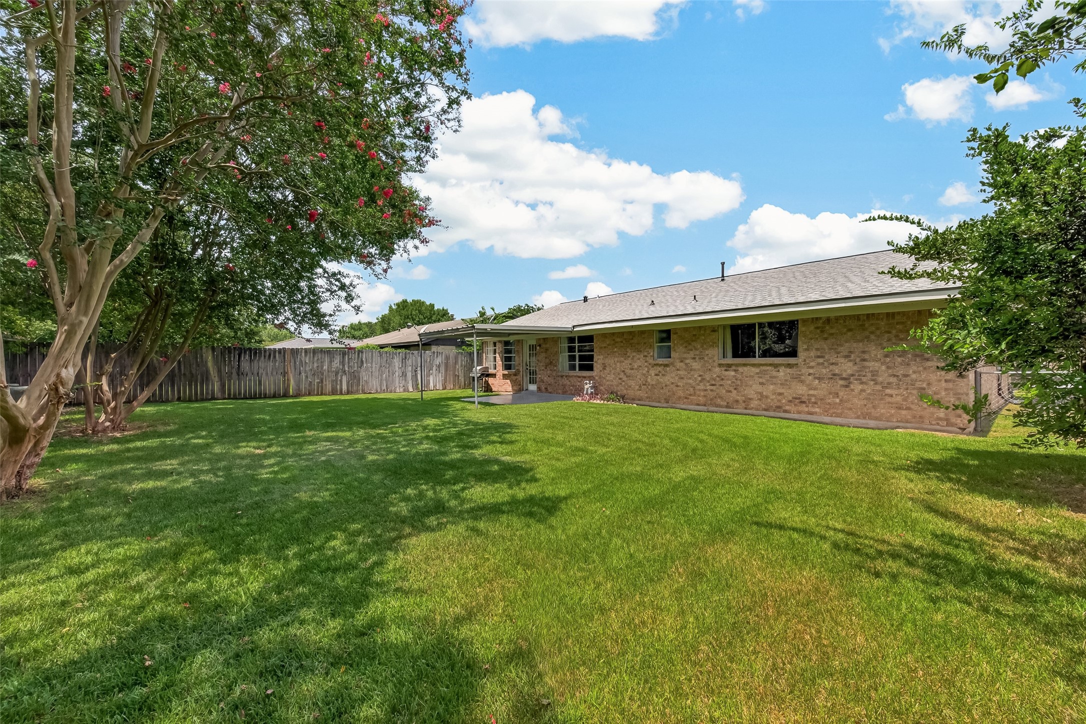 4122 Donerail Drive Property Photo 12
