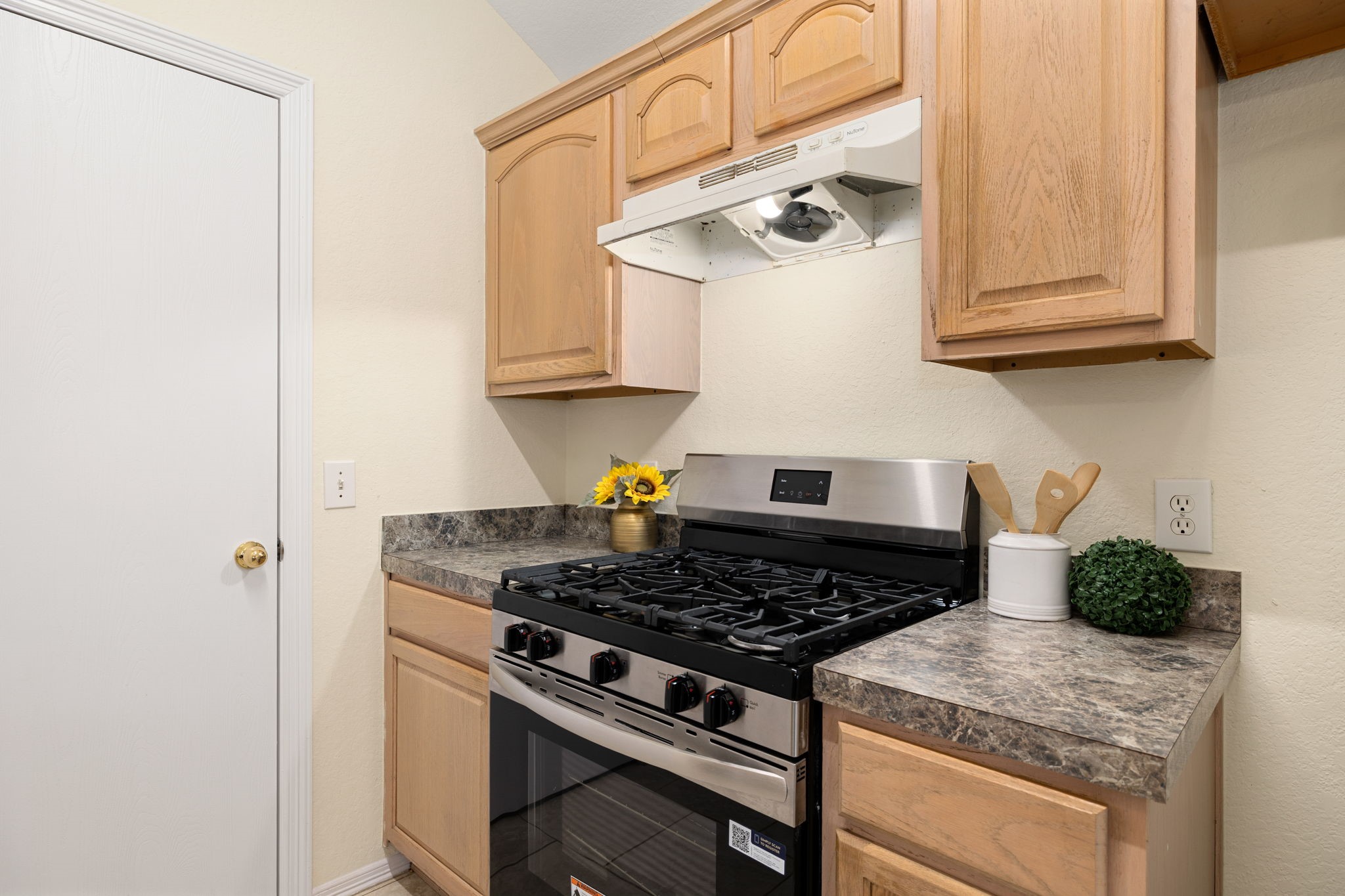 3618 Wingate Park Drive Property Photo 7