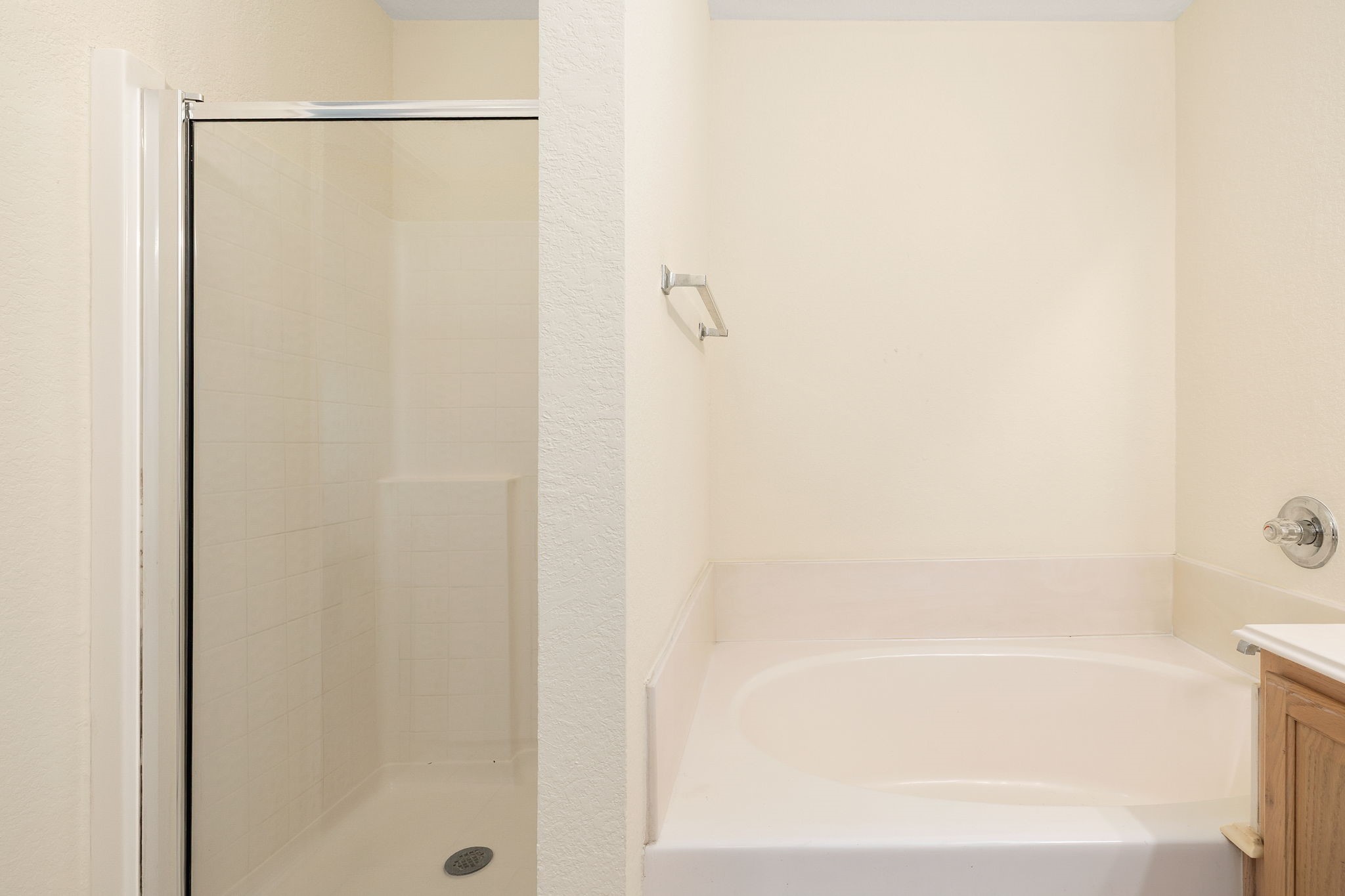 3618 Wingate Park Drive Property Photo 11