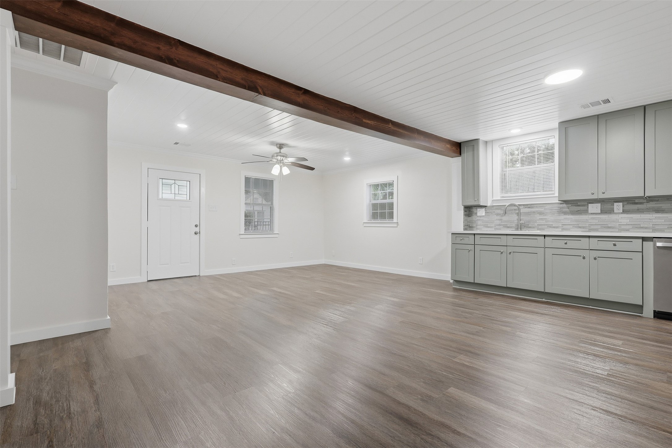 1509 Walton Street Property Photo 5