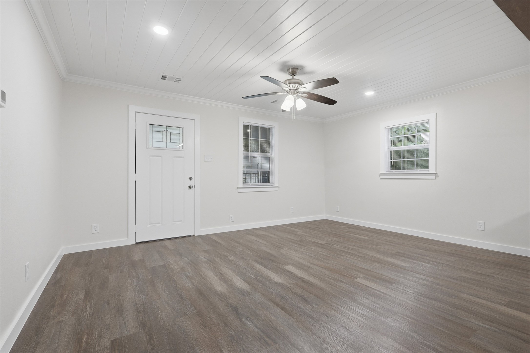 1509 Walton Street Property Photo 6