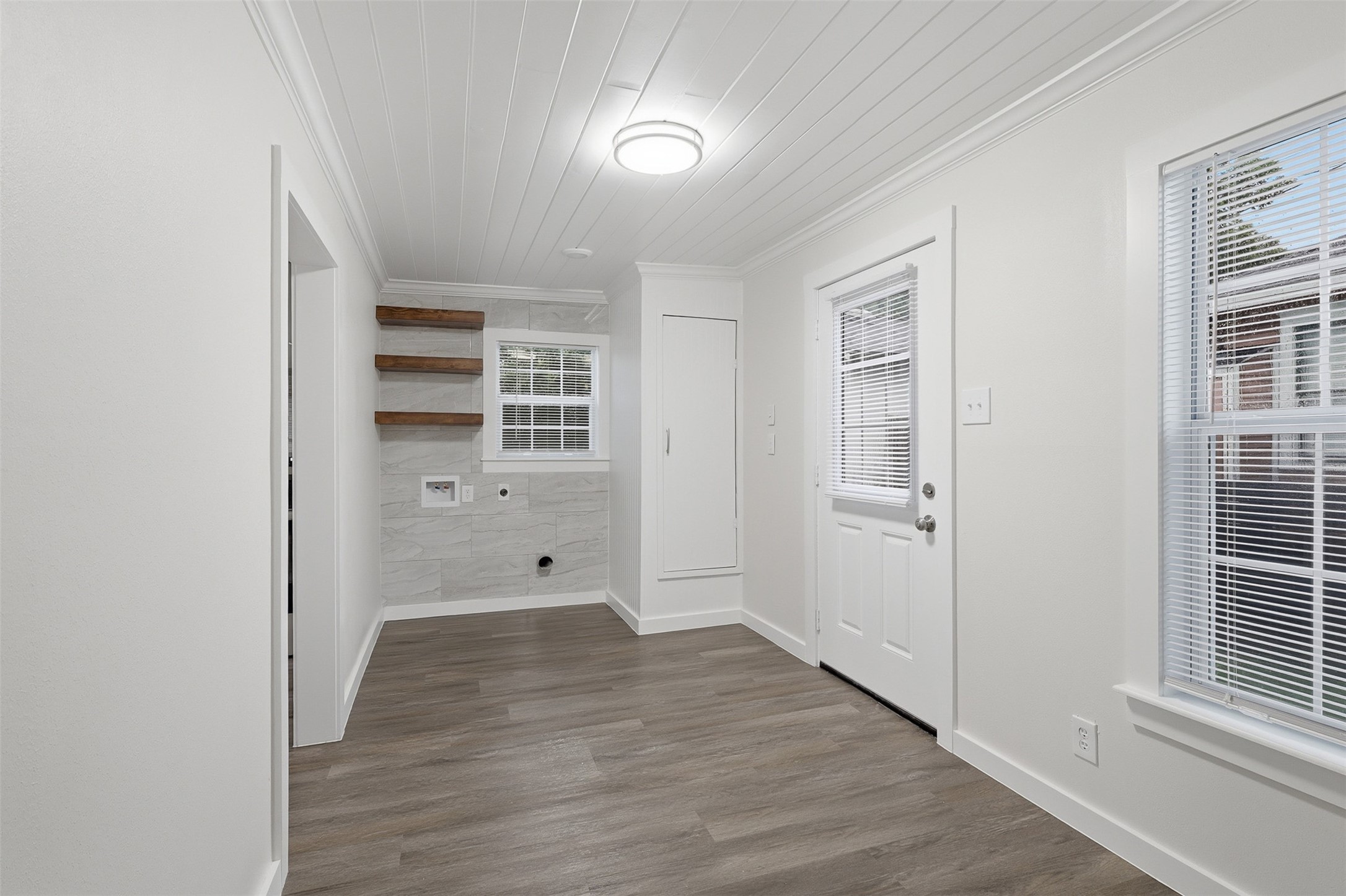 1509 Walton Street Property Photo 9